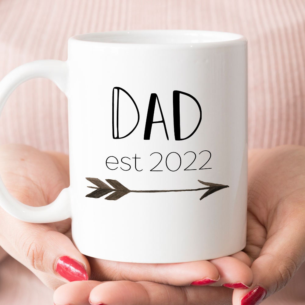 Dad mug, gift for new Dad, Pregnancy announcement reveal, Dad est 2021, 2022 (M461)