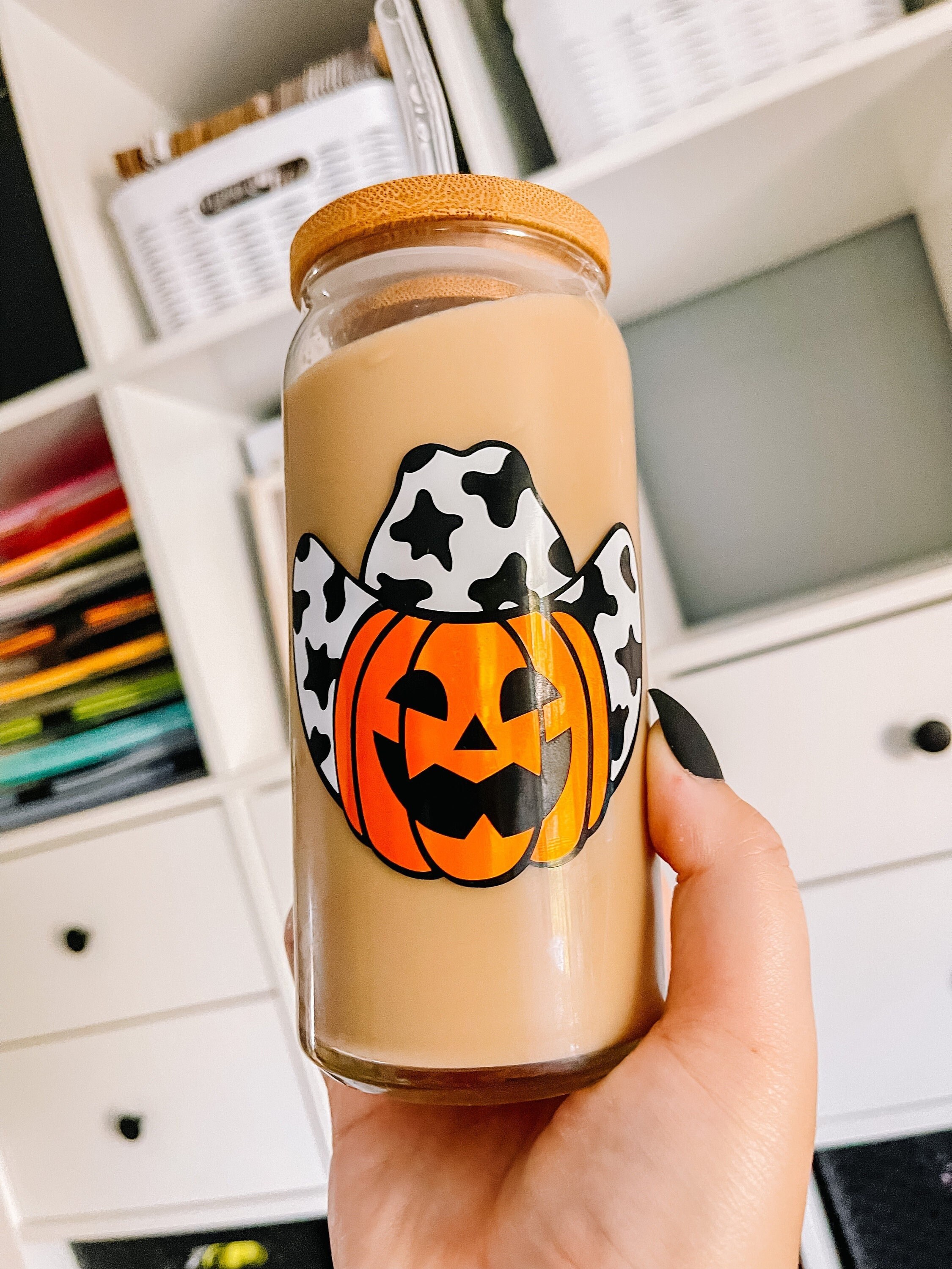 Cowboy Pumpkin Iced Coffee Glass, Spooky Coffee Glass, Halloween Coffee Glass, Boho Glass Can, Aesthetic Glass Can, Spooky Season Coffee Cup