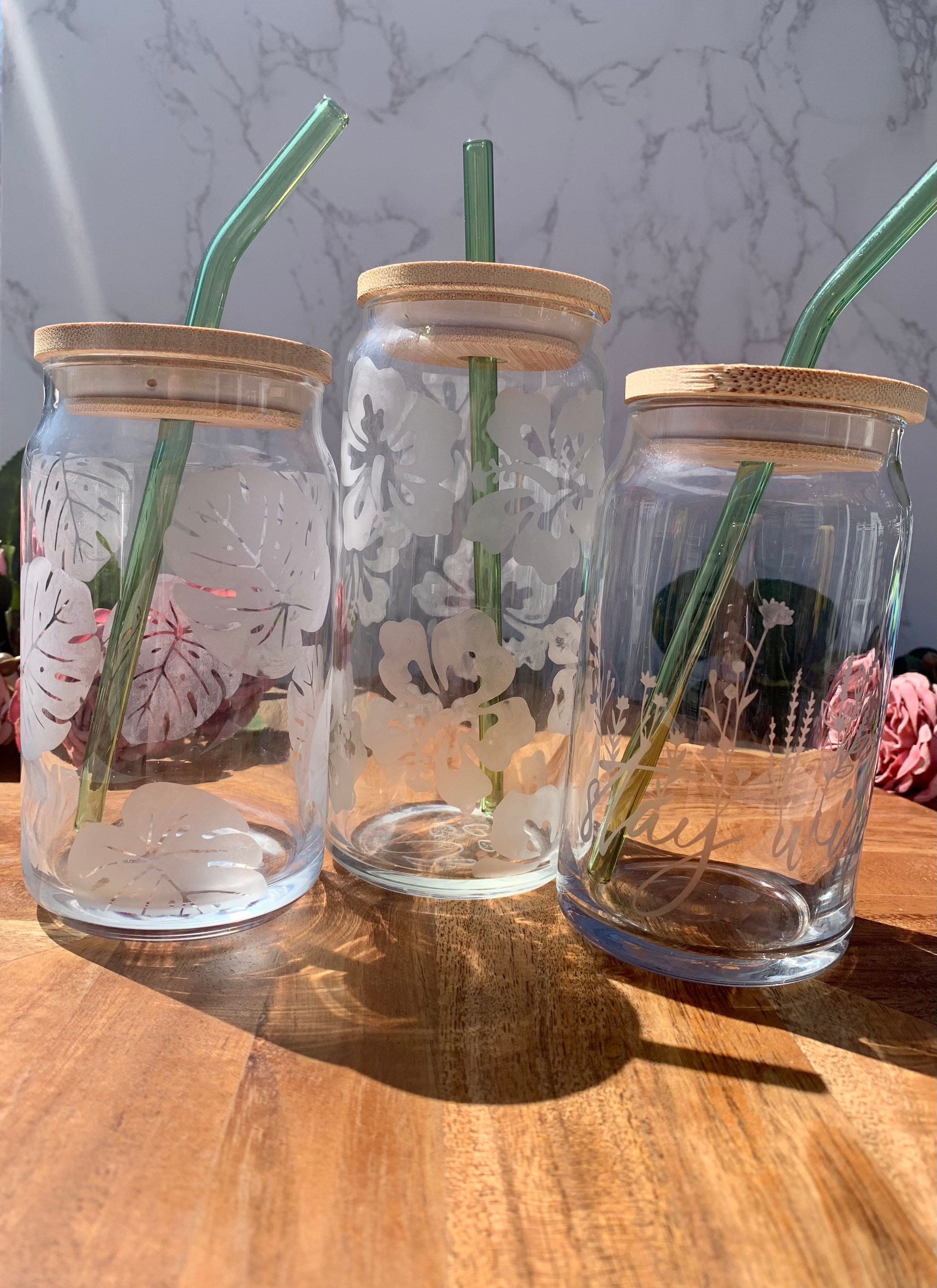 Etched Glass beer can glass, Floral cup, libbey glass, Mother’s Day gift, coffee glass, bamboo lid and glass straw, iced coffee glass