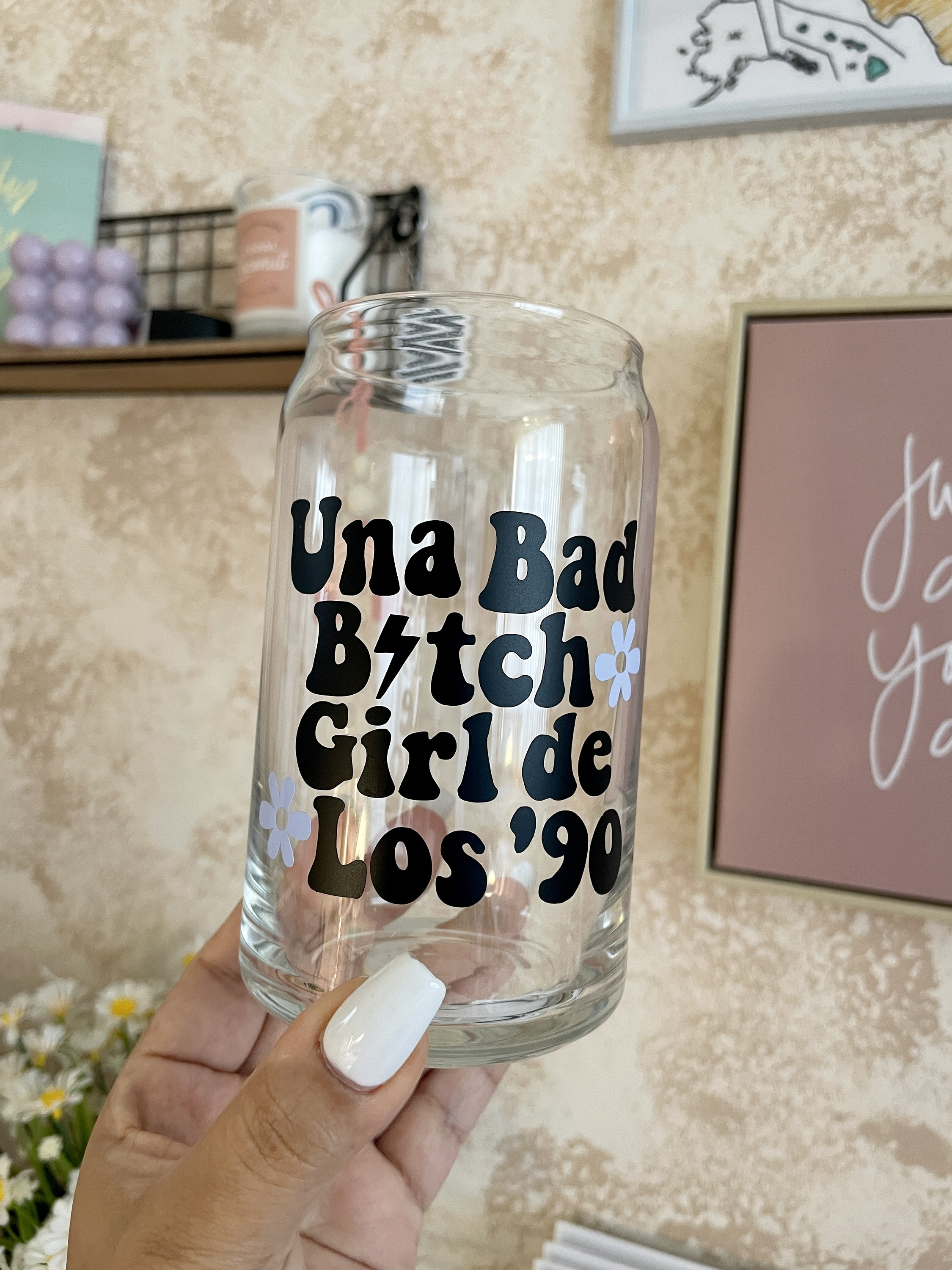 Una Bad bitch girl de los 90, un verano sin ti, Bad Bunny Libbey glass, beer can glass, trendy cup, personalized