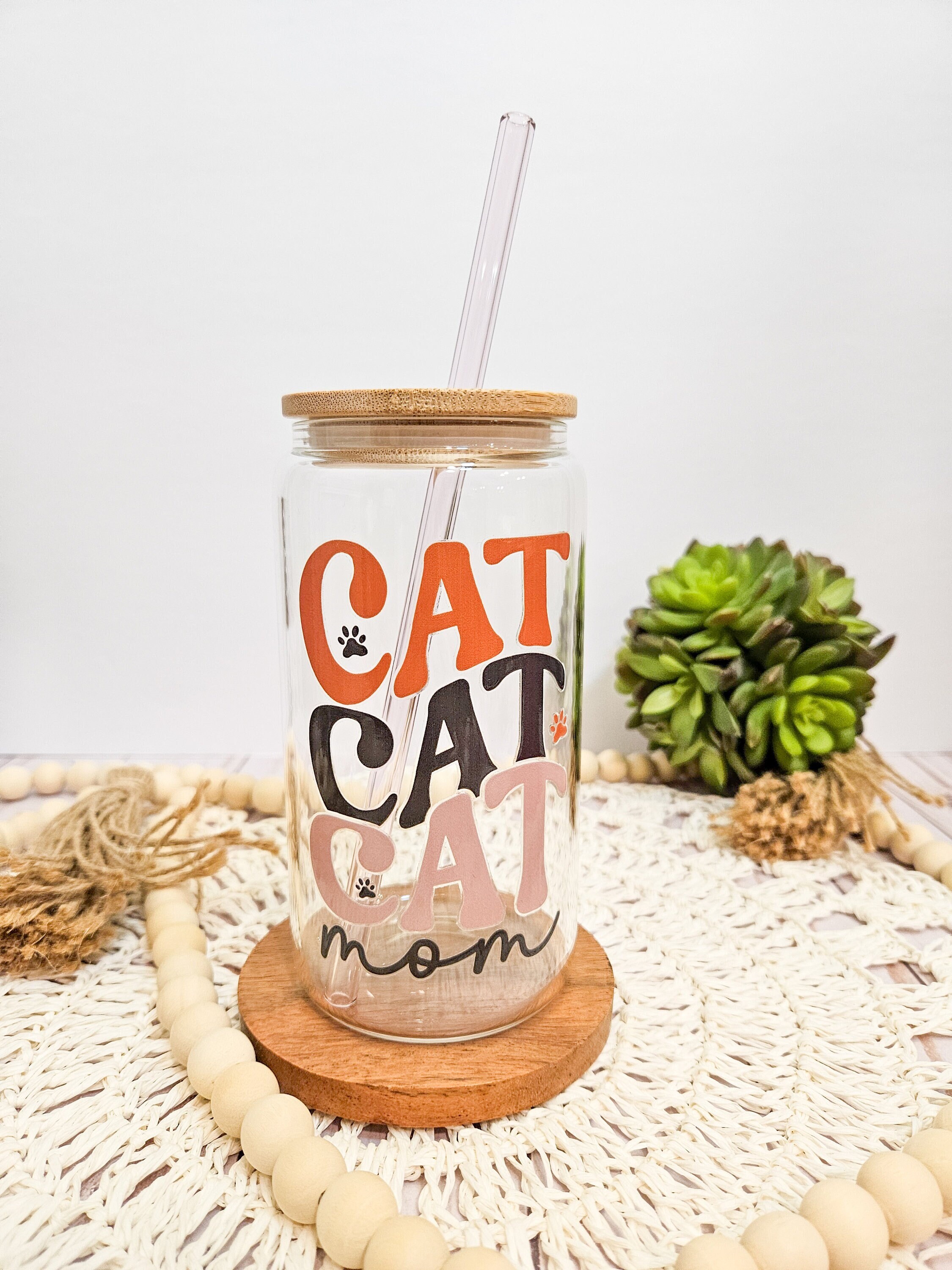 CAT MOM Glass Cup, 16 oz Beer Can Glass With Lid and Straw, Iced Coffee Cup, Gifts for Cat Lovers, Trendy Glassware, Cat Paw Prints Tumbler