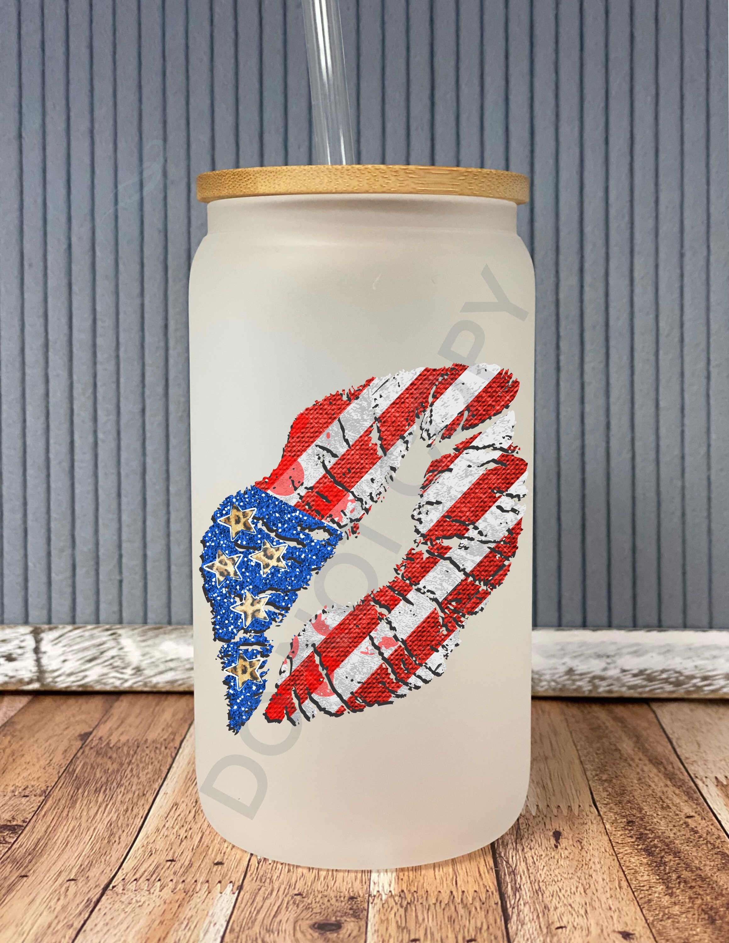 American flag lips- frosted can shaped glass with lid and straw