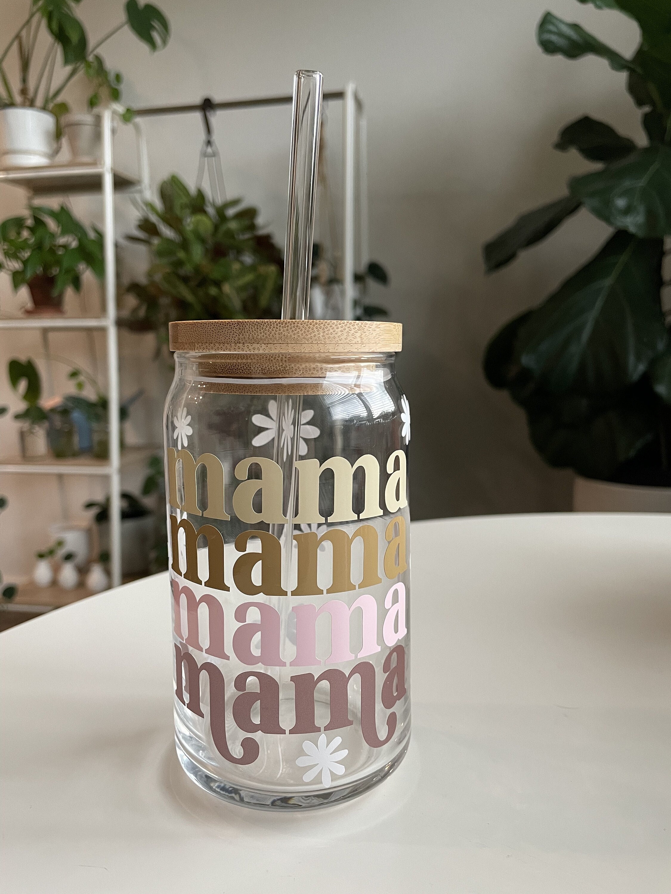 16oz Glass Mama Cup, Coffee Glass for Mom, Neutral Mama Cup with Lid, Mama Daisy Glass, Mama Glass Tumbler, Iced Coffee Lover Gift