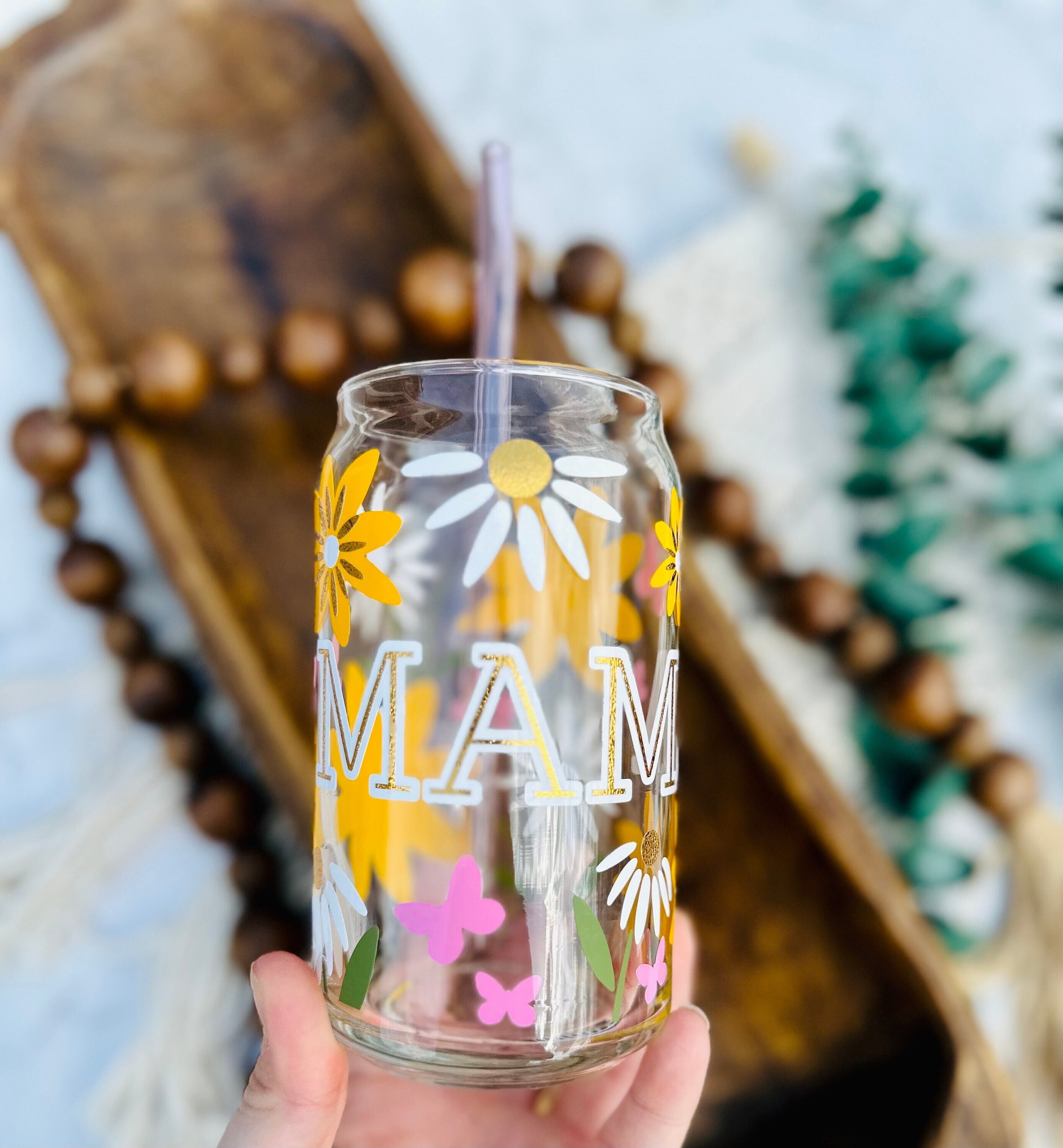 Floral Mama Beer can glass, beer can glass, engraved bamboo lid, libbey glass, coffee glass, bamboo lid glass straw, iced coffee glass