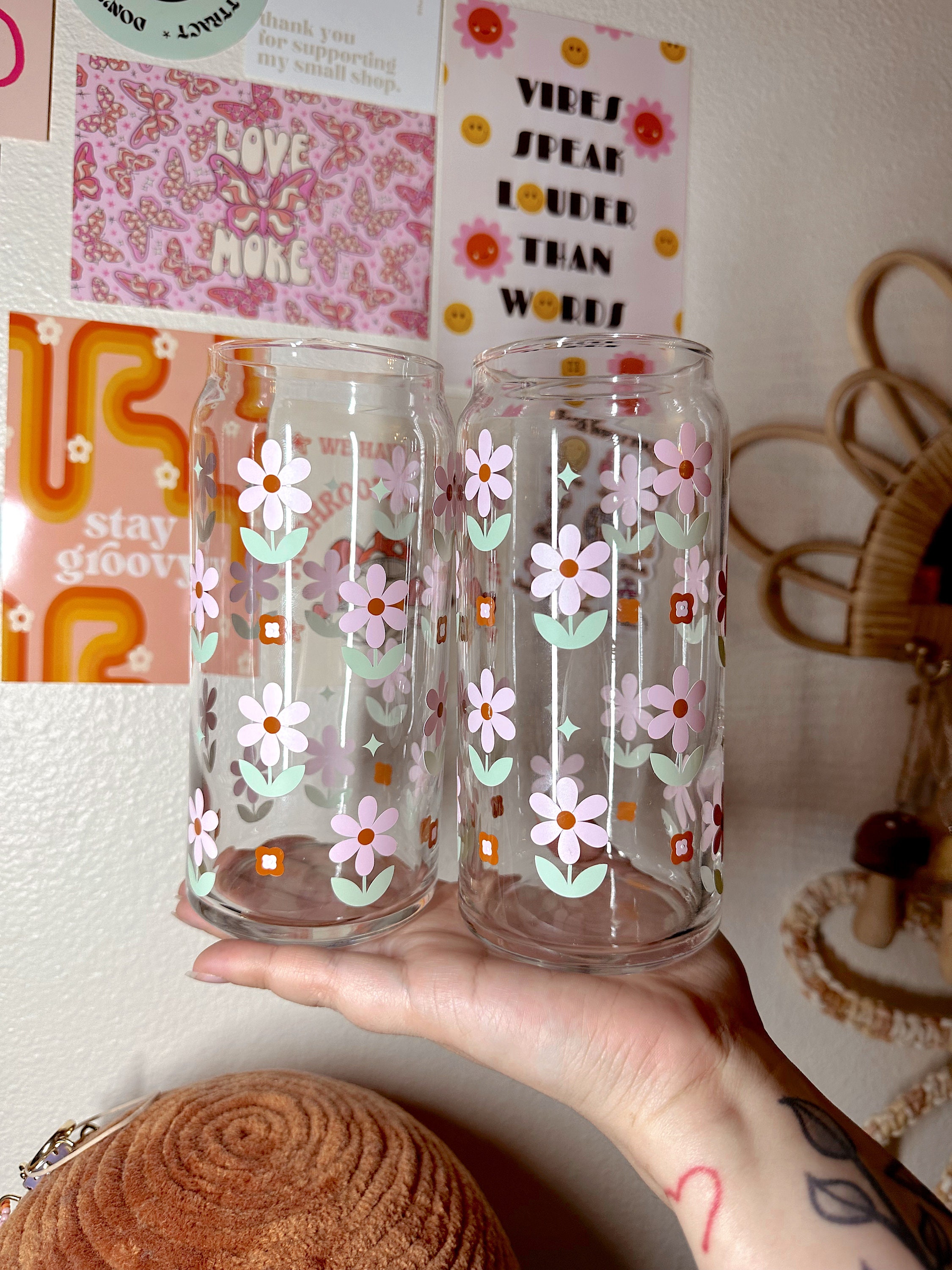 Dainty Retro Flowers Glass Cup, Retro Flowers, Groovy Flowers Glass Cup, Retro Pattern Glass Cup