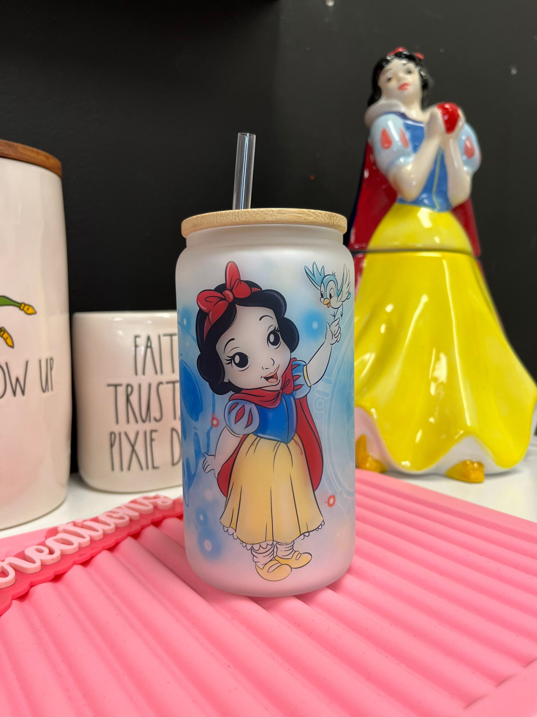 Snow White frosted glass can, Glass can, Princess glass can