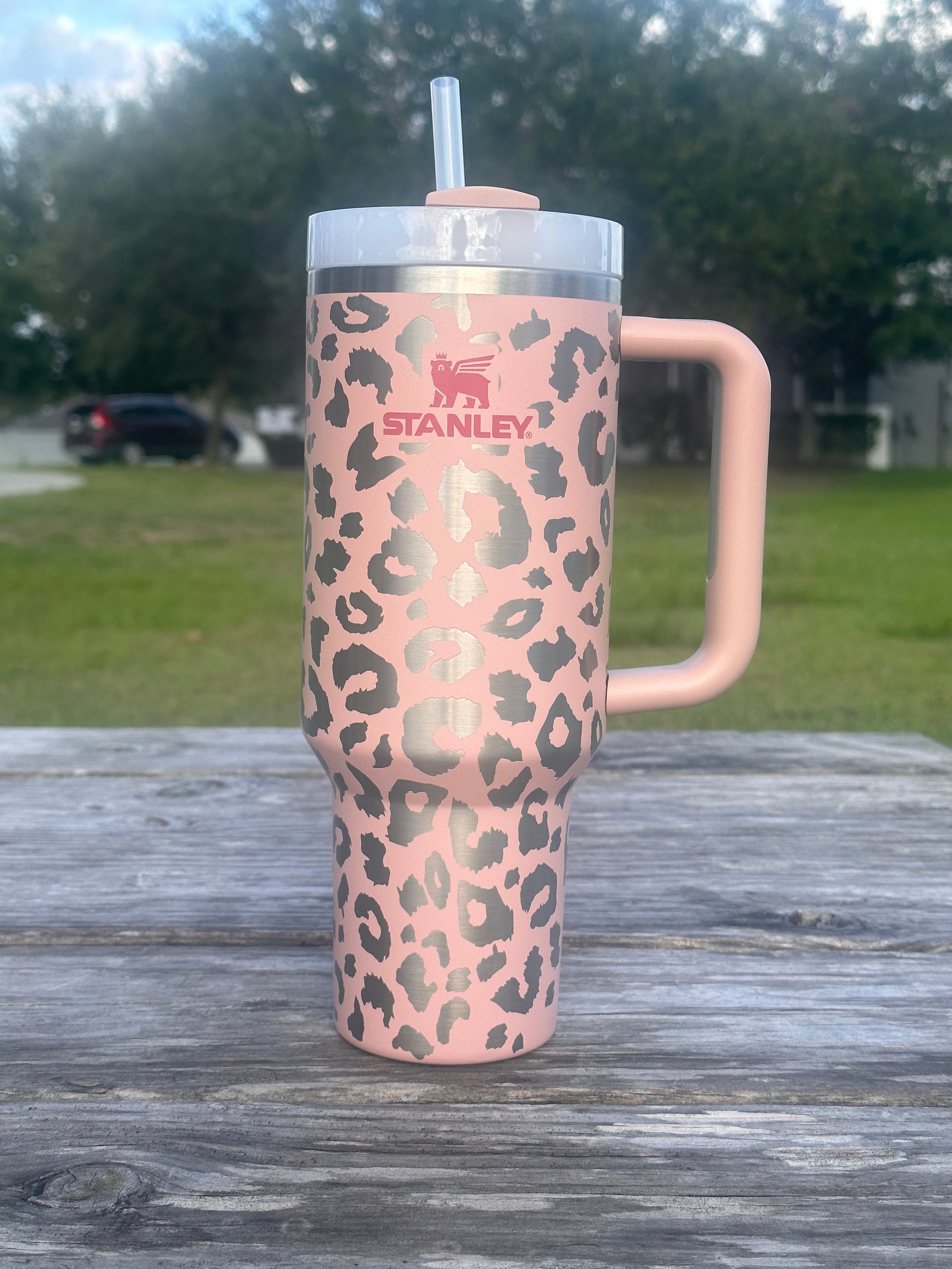 40 oz Tumbler Leopard Engraved