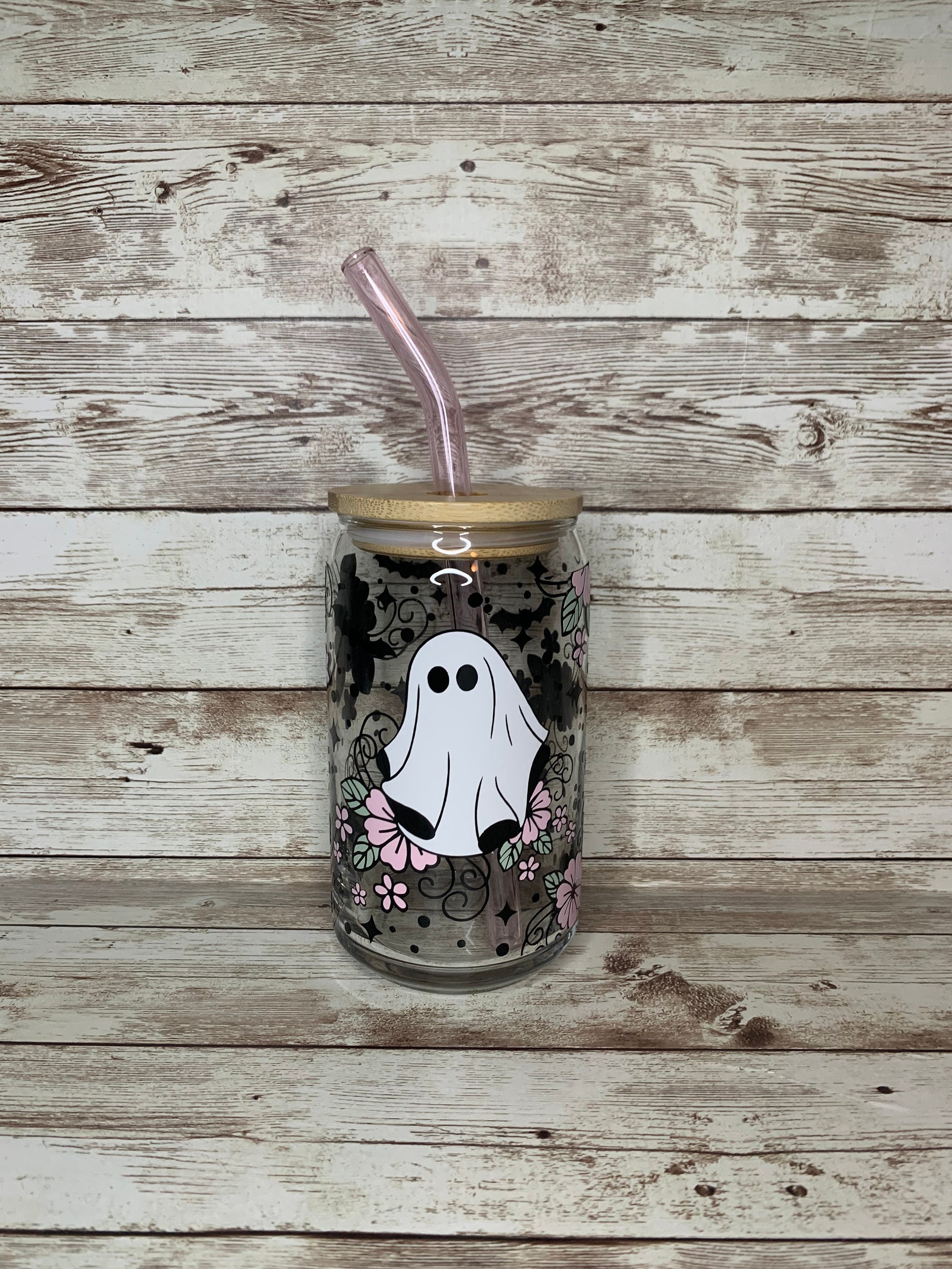 Cute Floral Ghost Beer Can Glass / Halloween Iced Coffee Cup / Gift for Her / Spooky Season Glass / Cup with Bamboo Lid / Halloween Lover