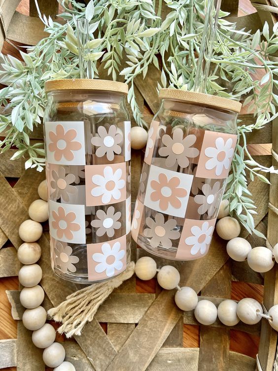 Retro Checkered Beer Can Glass, Daisy Coffee Glass, Best Friend Gifts, Coffee Glass, Iced Coffee Glass Tumbler