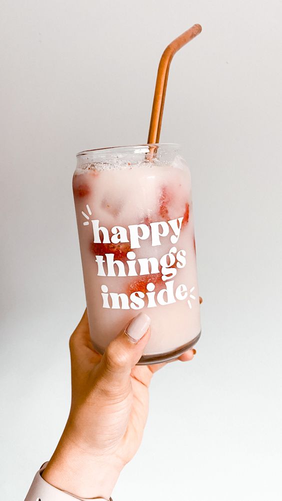 Happy Things Inside Glass Tumbler