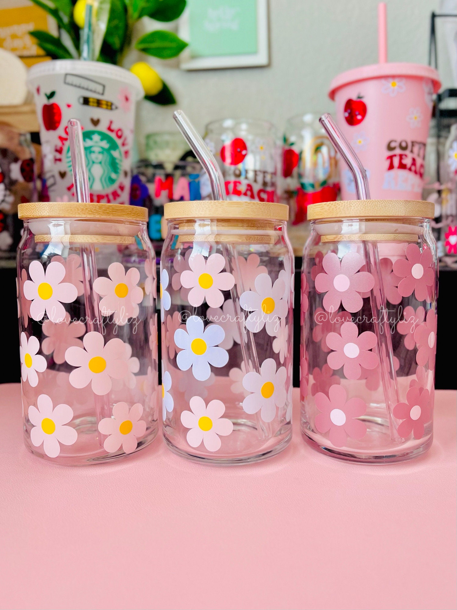 Retro Floral Daisies 16 oz Beer Can Glass | Spring Cup | Self Love | Iced Coffee | Smoothie | Boho | Gift |Easter Flowers |Pastel