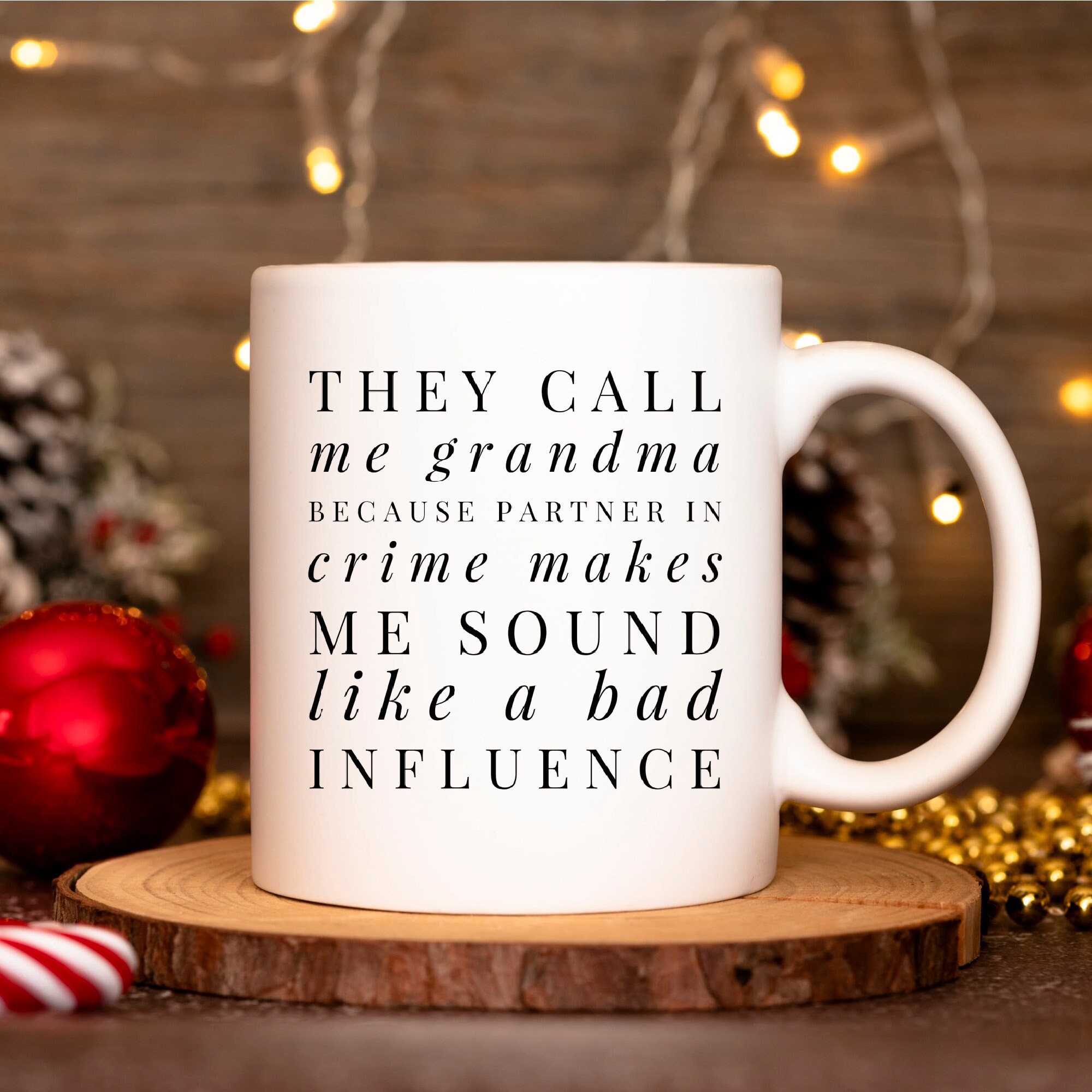 Gift for Grandma, Grandma Gifts, Grandma Christmas Gift, Grandma Birthday Gift, Grandma Gift Idea, Grandma Coffee Mug, Badass Grandma Mug