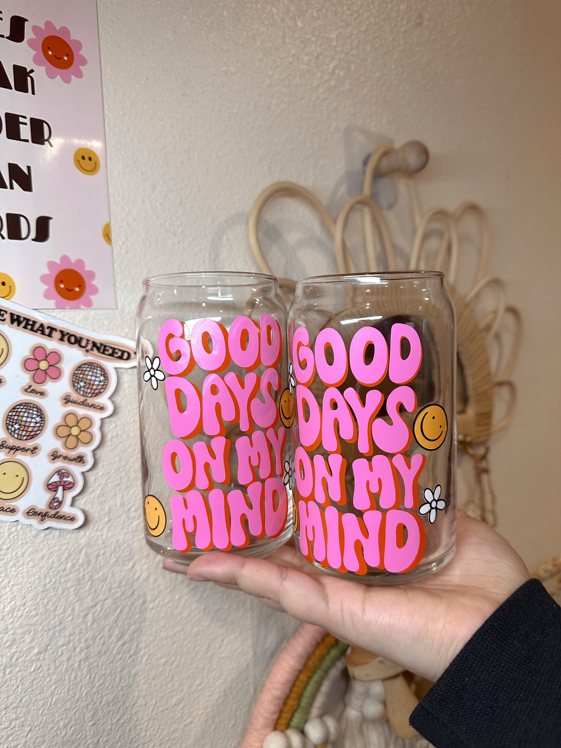 Good Days On My Mind Glass Cup, Retro Glass Cup, Groovy Glass Cup, Reminder Glass Cup, Trendy Glass Cup