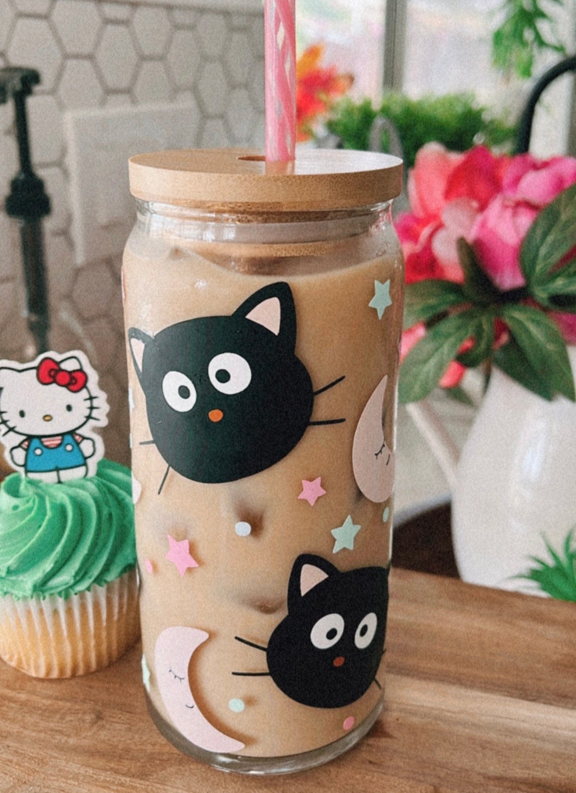 Chococat glass, Chococat glass cup with lid and straw