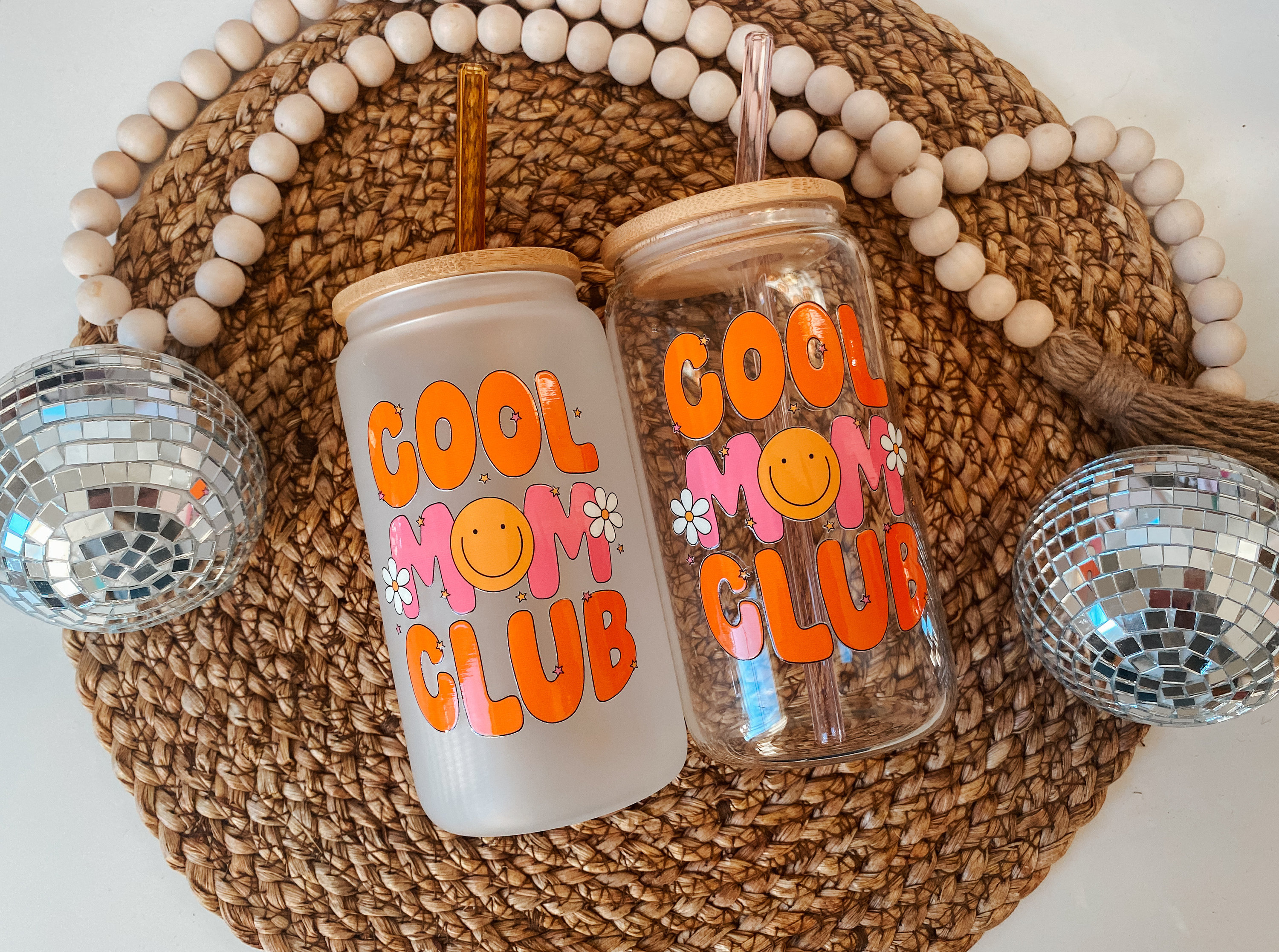 Cool moms clubs | mom club | mom glass can cup | gifts for mothers | gifts for her | Christmas gifts | secret Santa gifts | groovy glass cup