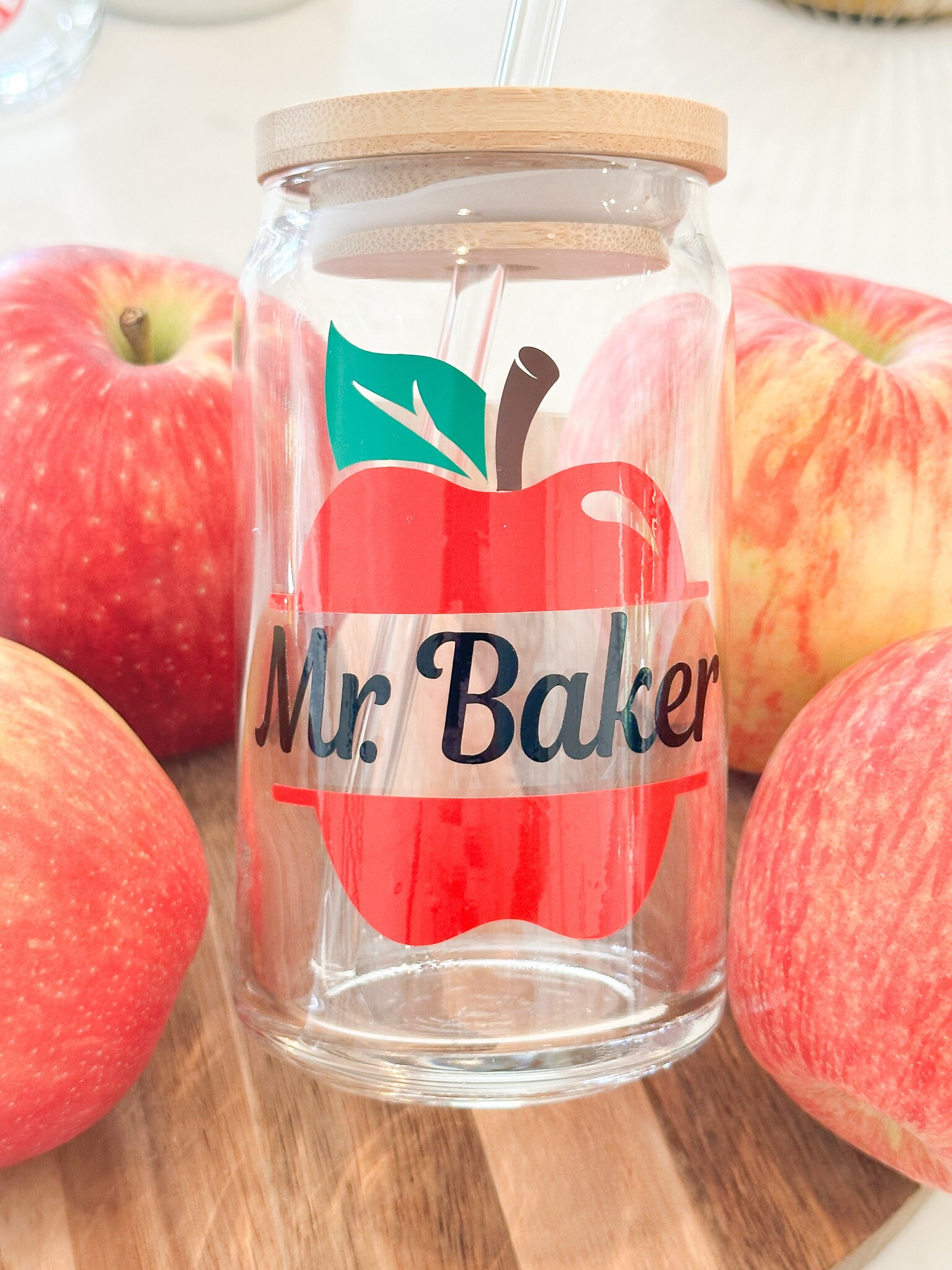 Teacher Apple Glass Coffee Cup, Teacher Gift, Ice Coffee Drink, Personalized Gift with Name, Teacher Appreciation, 16 oz Glass, School Gift