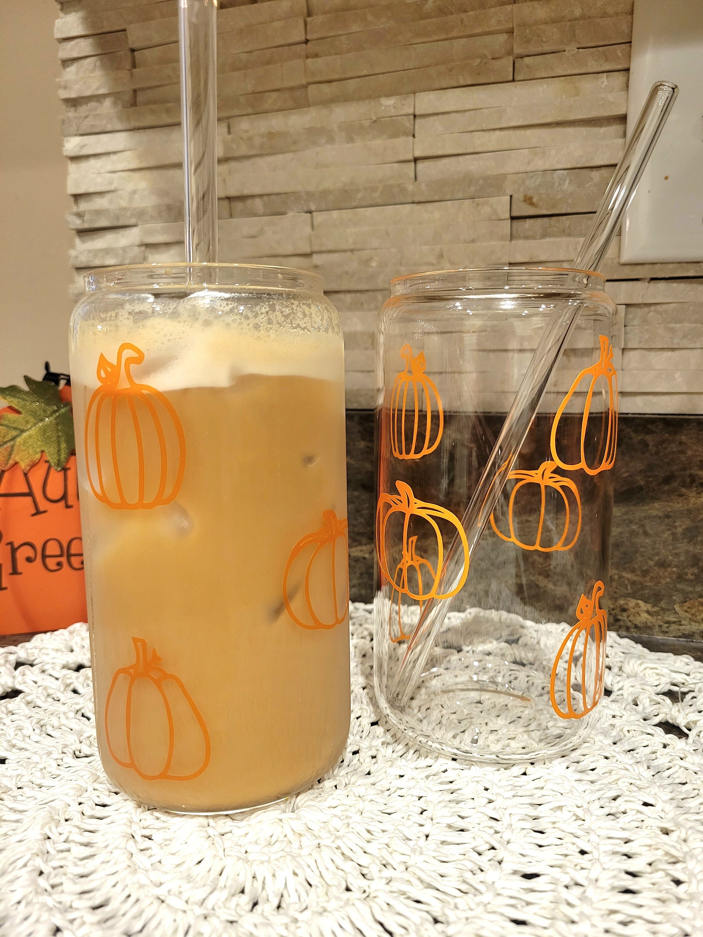 Pumpkin Coffee Glass, Fall Beer Can Glass With Lid and Straw, Aesthetic Coffee Mug, Pumpkin Glass Cup, Fall Glass, Color changing vinyl Cup