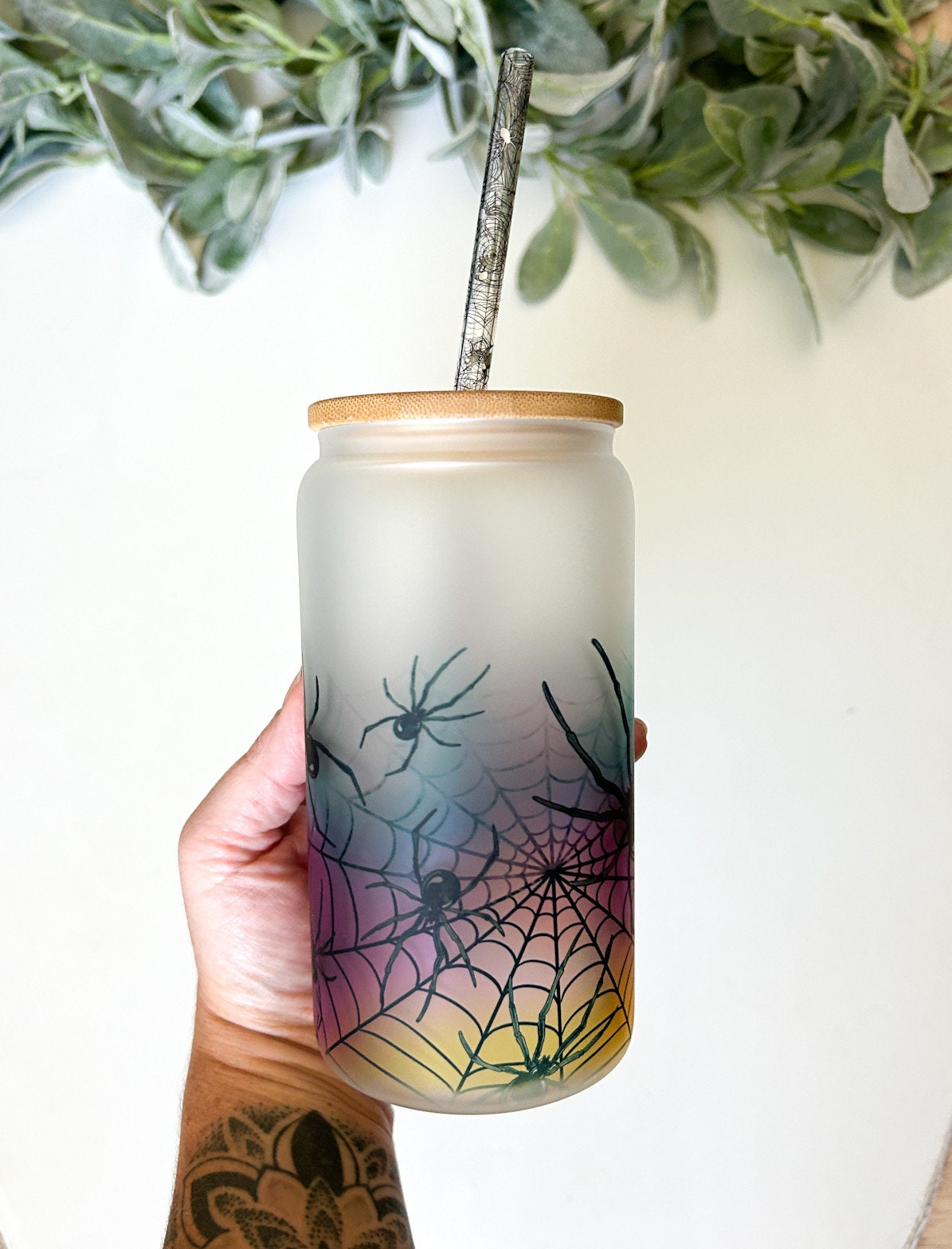 Spider tumbler/ Spiderweb tumbler/ spider tumbler/ spider cup/ Halloween cup/Halloween tumbler