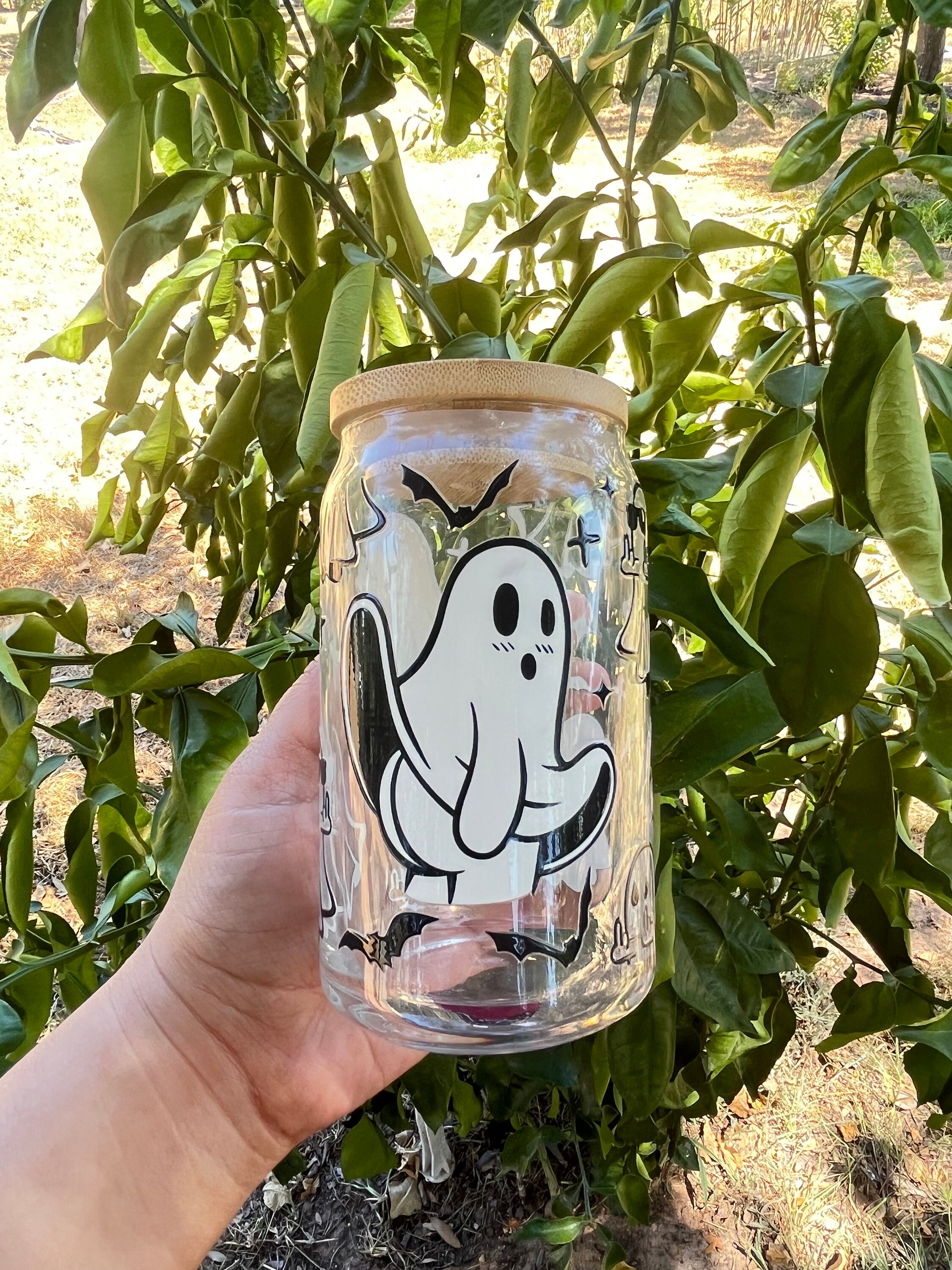 Ghost Middle finger Halloween glass cup with lid and straw. Halloween cups, spooky season cup. Ghost freaky in the sheets cup