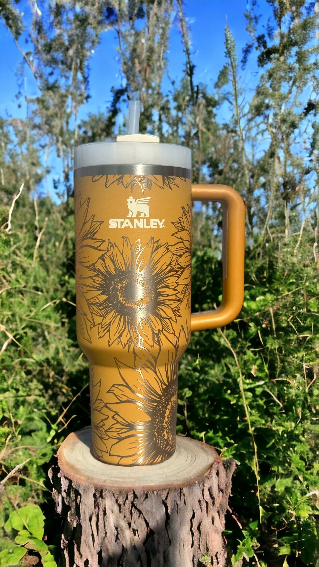 40 oz Tumbler w/ Sunflower Engraving