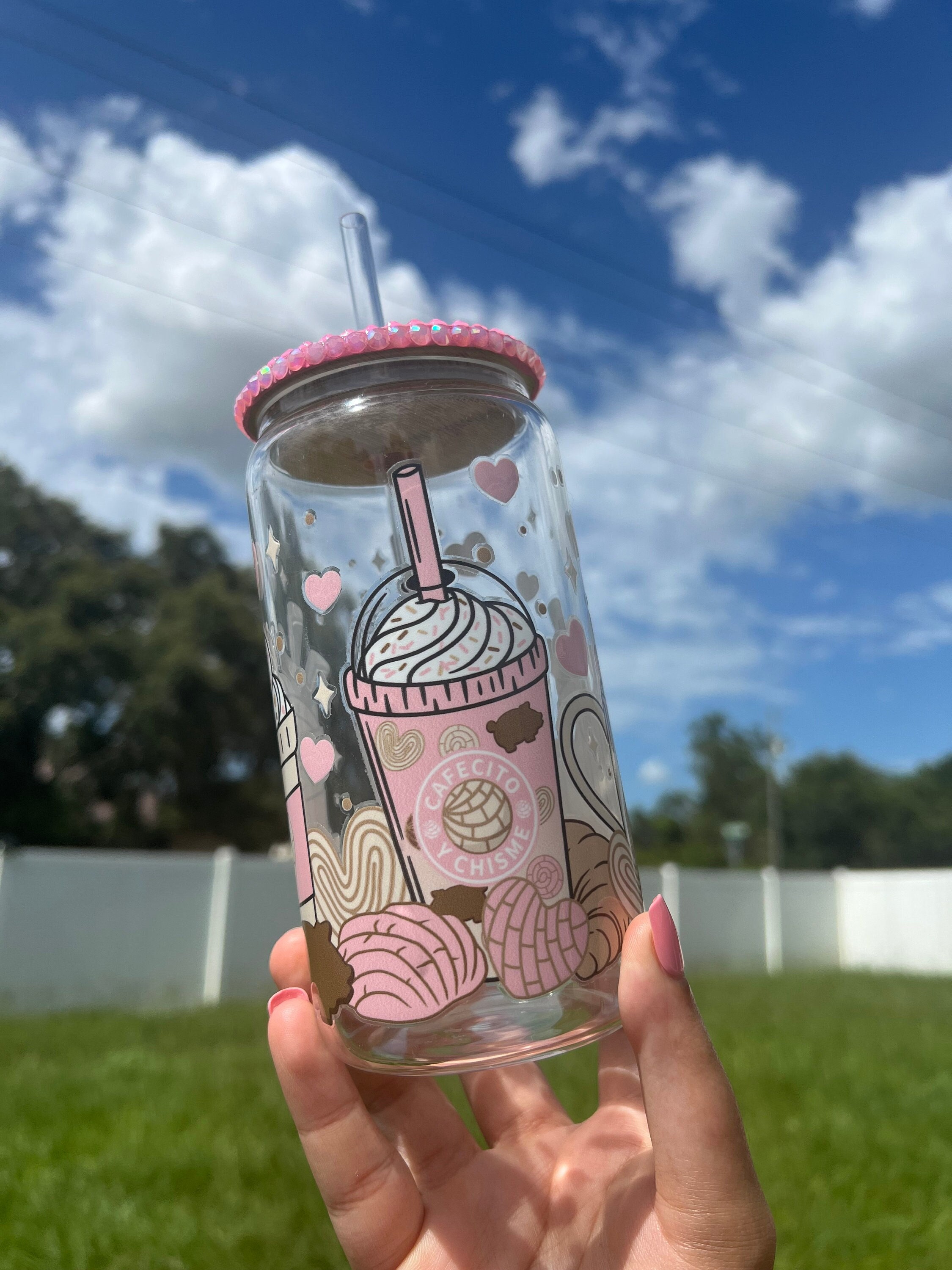 Pink Lattes Cafecito and Chisme 16 Oz Clear Beer Can Glass Cup, Mexican Concha Glass Cup, Gifts for Bestfriend, Gifts for Her, Glass Mugs