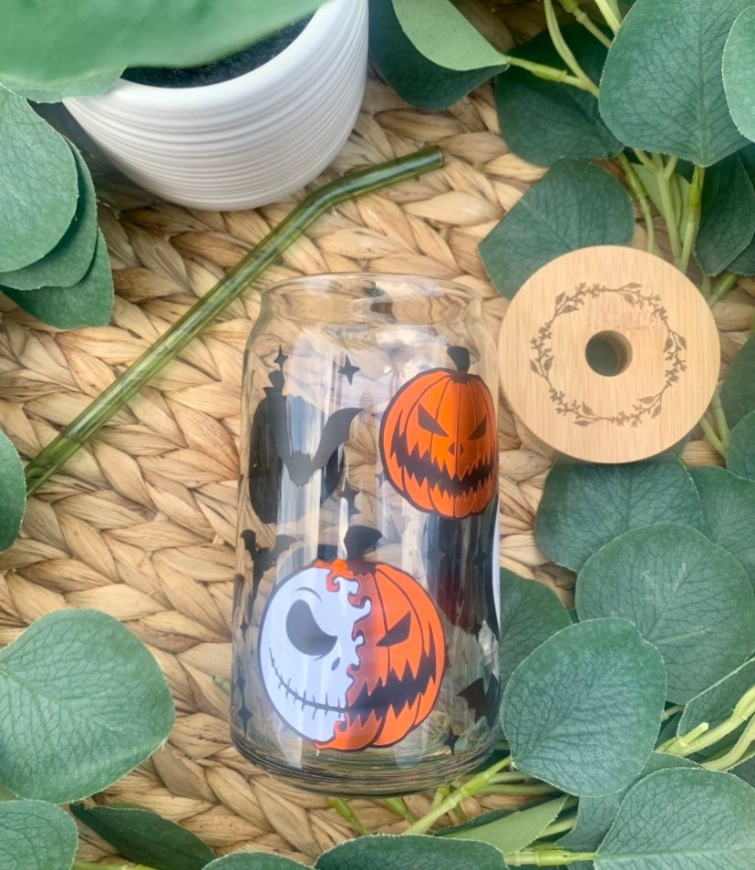 Nightmare before Christmas beer can glass, beer can glass, Beer glass, libbey glass, coffee glass, engraved bamboo lid, iced coffee glass