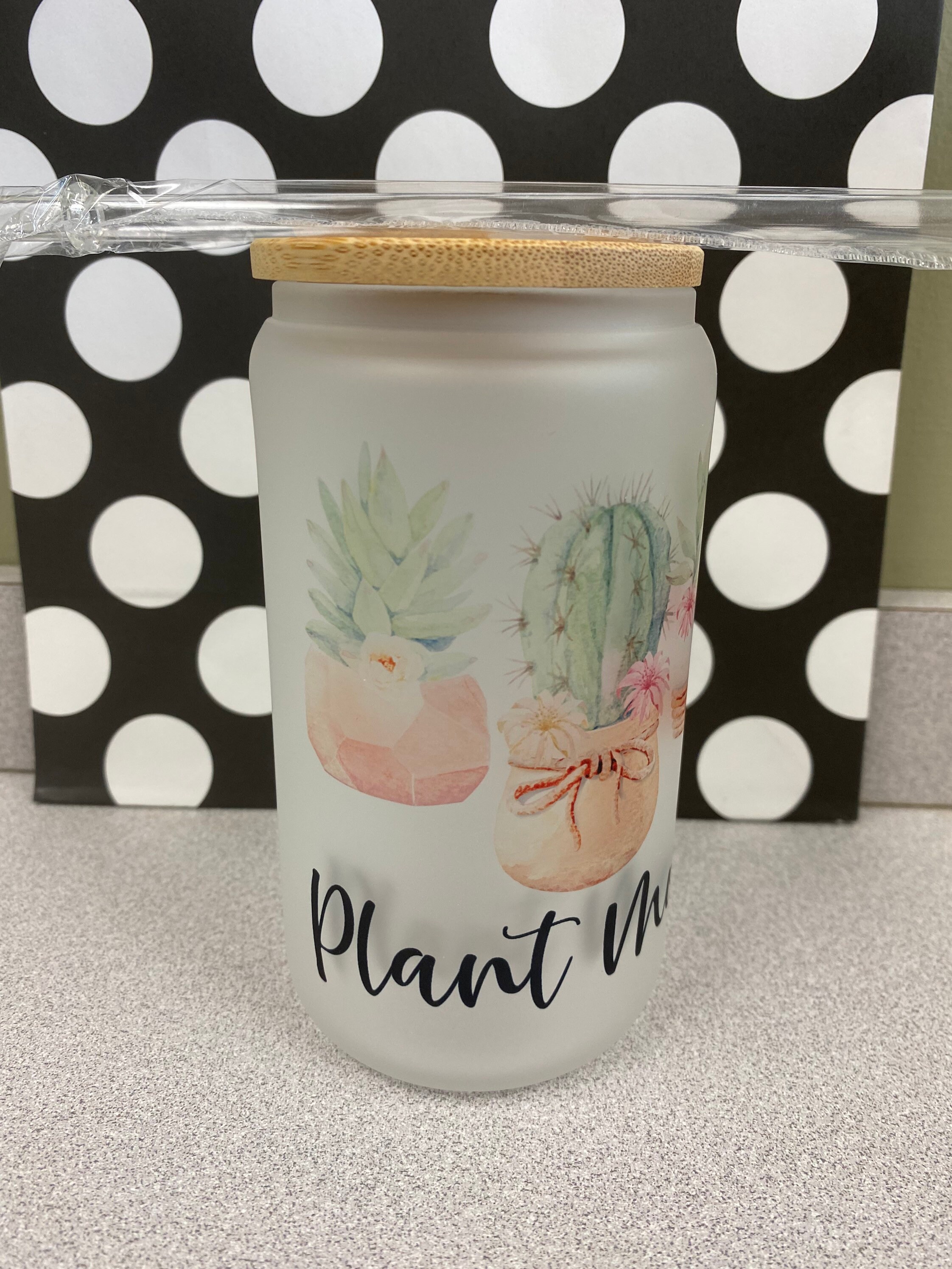 Plant mom- frosted can shaped glass with lid and straw