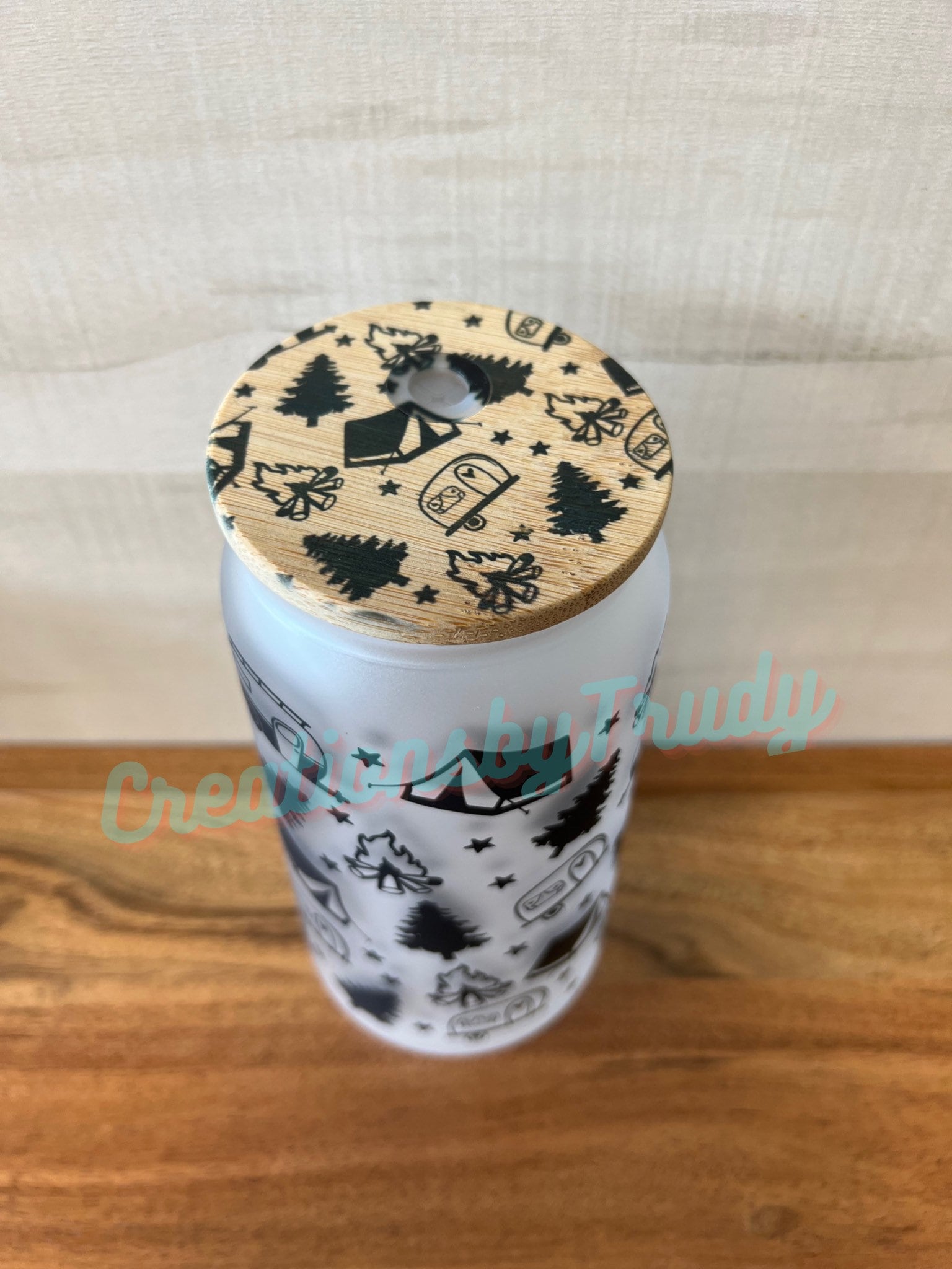 Camping – frosted can shaped glass with printed lid and straw