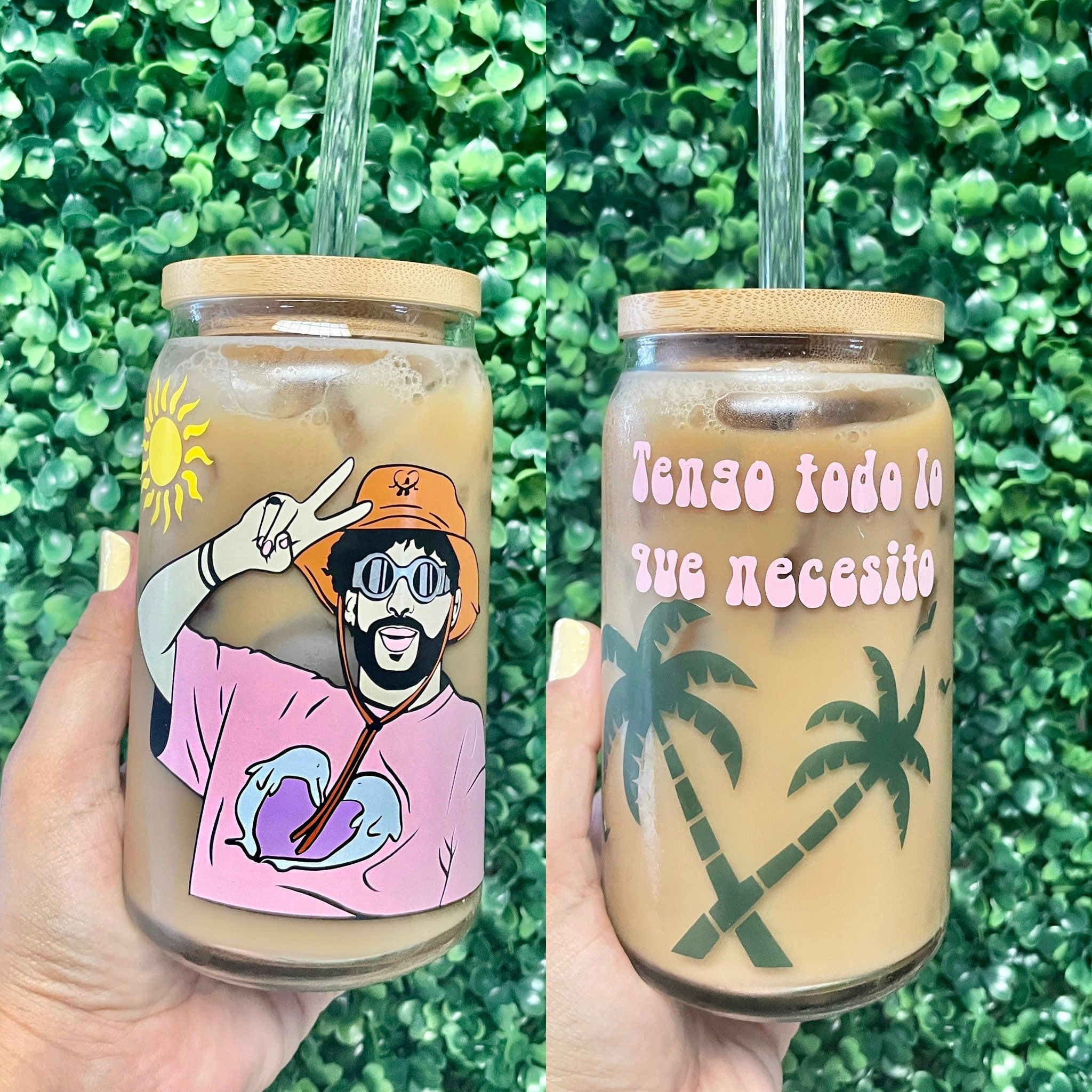 Bad Bunny color changing me fui de vacaciones Libbey glass cup, coffee lover, trendy cup, concert merch, bamboo lid, glass straw