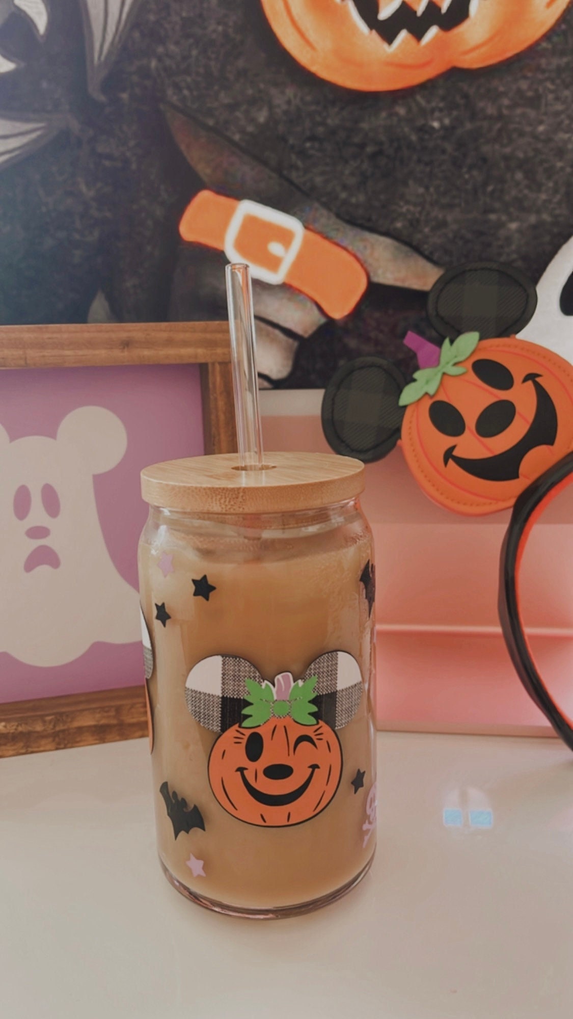 Halloween pumpkin tumbler, pumpkin cup, Halloween cup, Halloween glass cup, Halloween tumbler, custom cups, spooky halloween