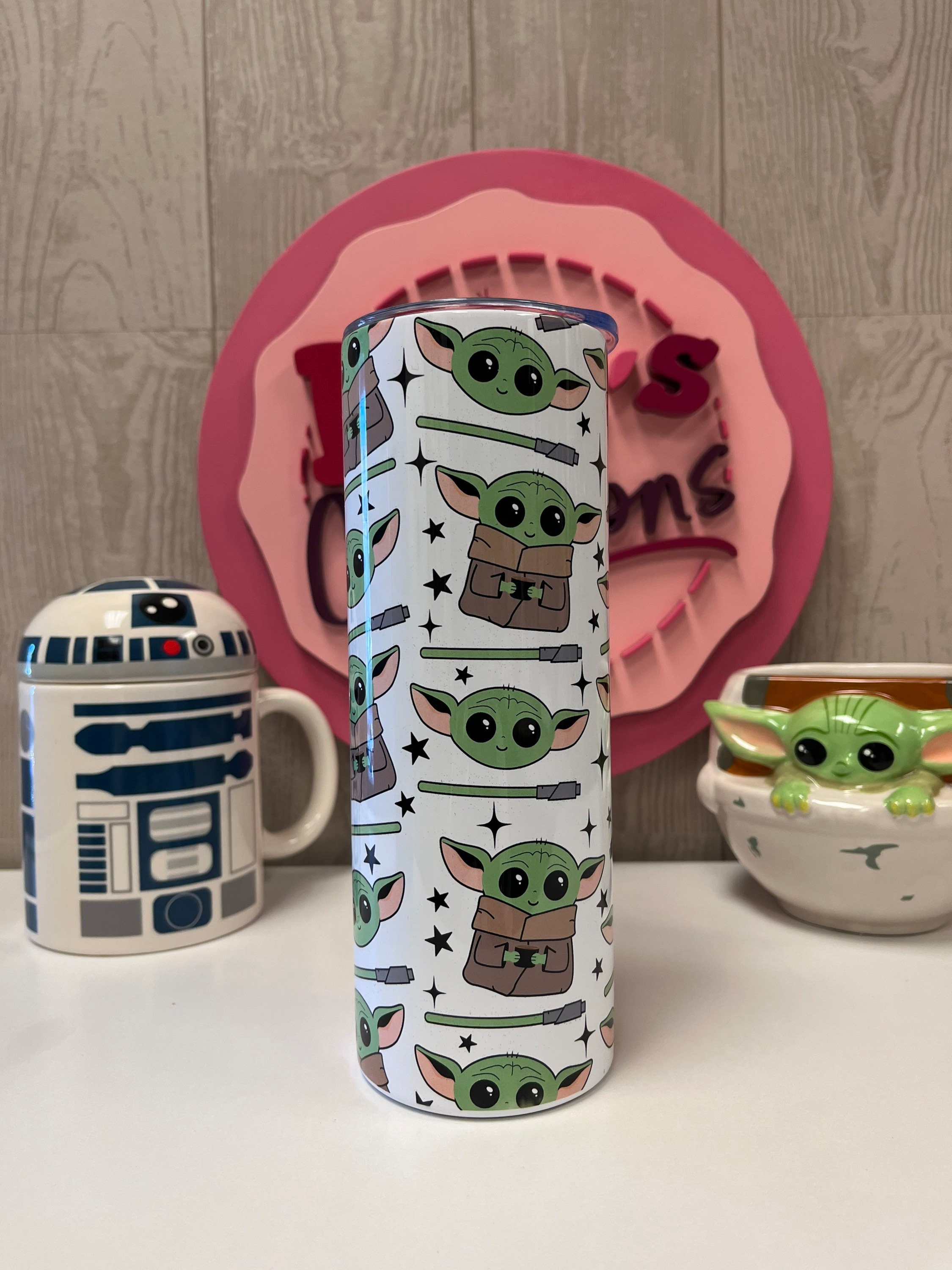 Baby Yoda Tumbler, Baby Yoda custom tumbler, Star Wars custom tumbler