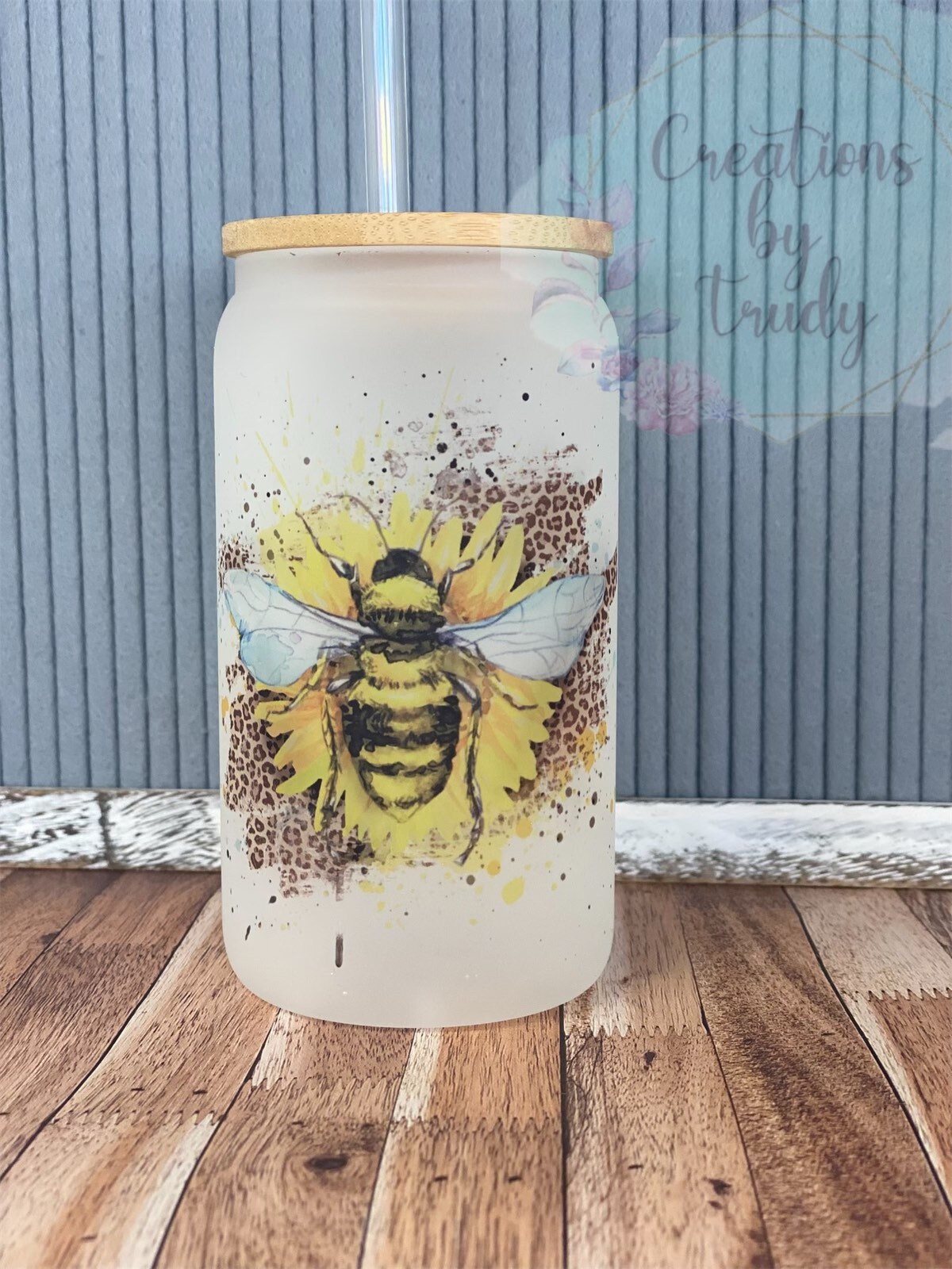 Bee with cheetah print- frosted can shaped glass with lid and straw