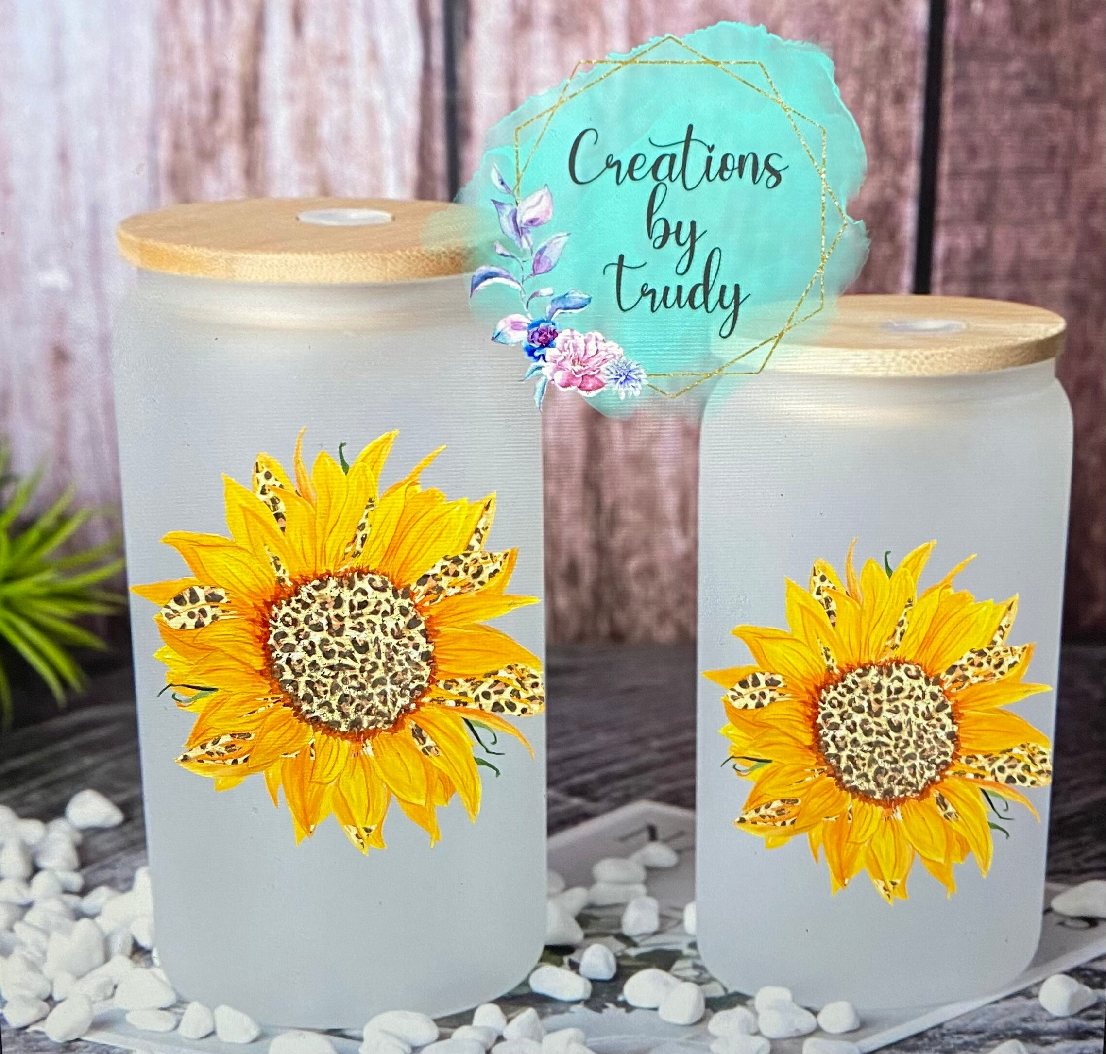 Cheetah print sunflower- frosted can shaped glass with lid and straw