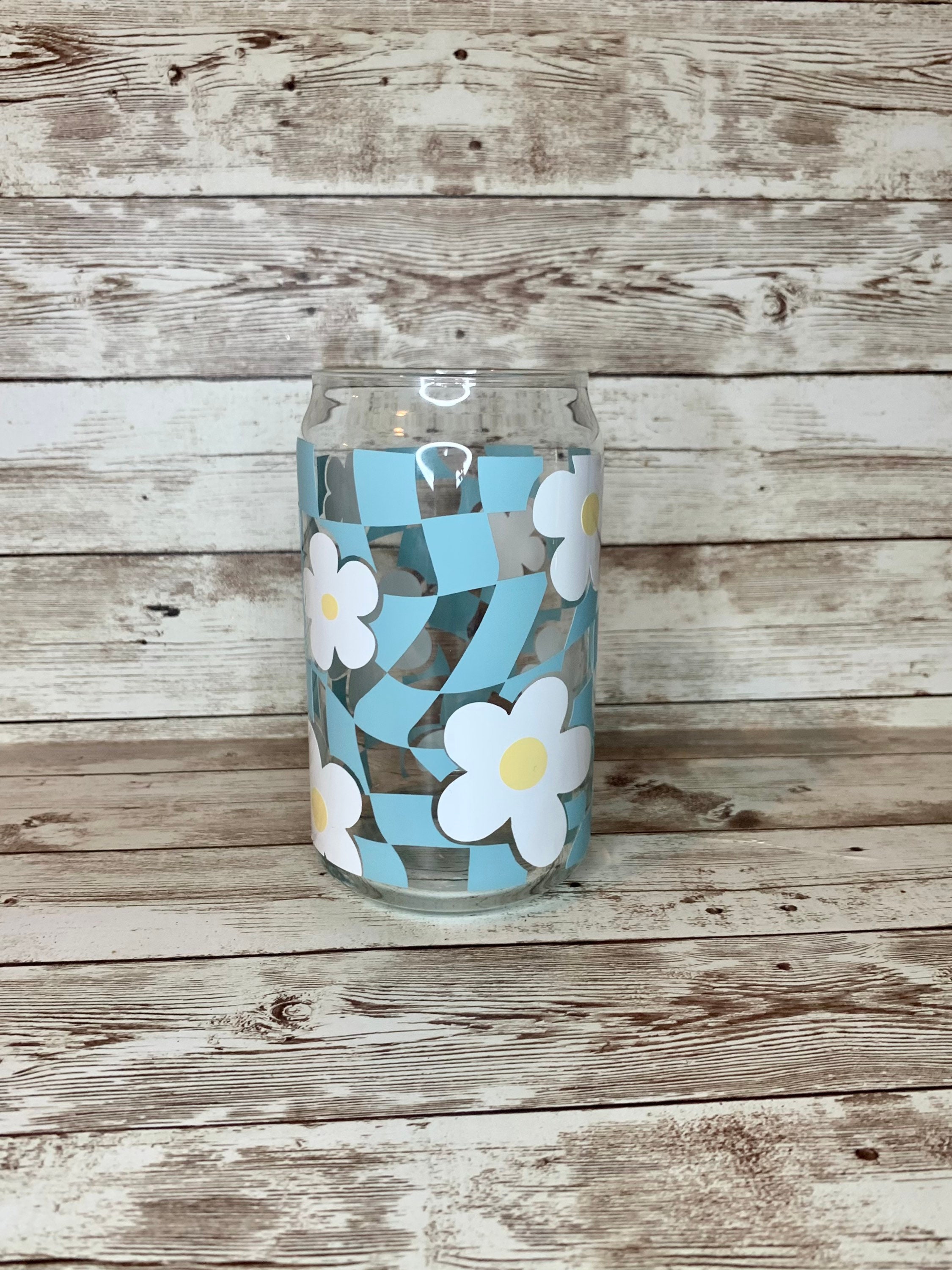 Groovy Flowers Beer Can Glass / Retro Flower Iced Coffee Cup / Personalized 60s 70s Gift for her/ Checkerboard Wavy Design / Daisy Glass