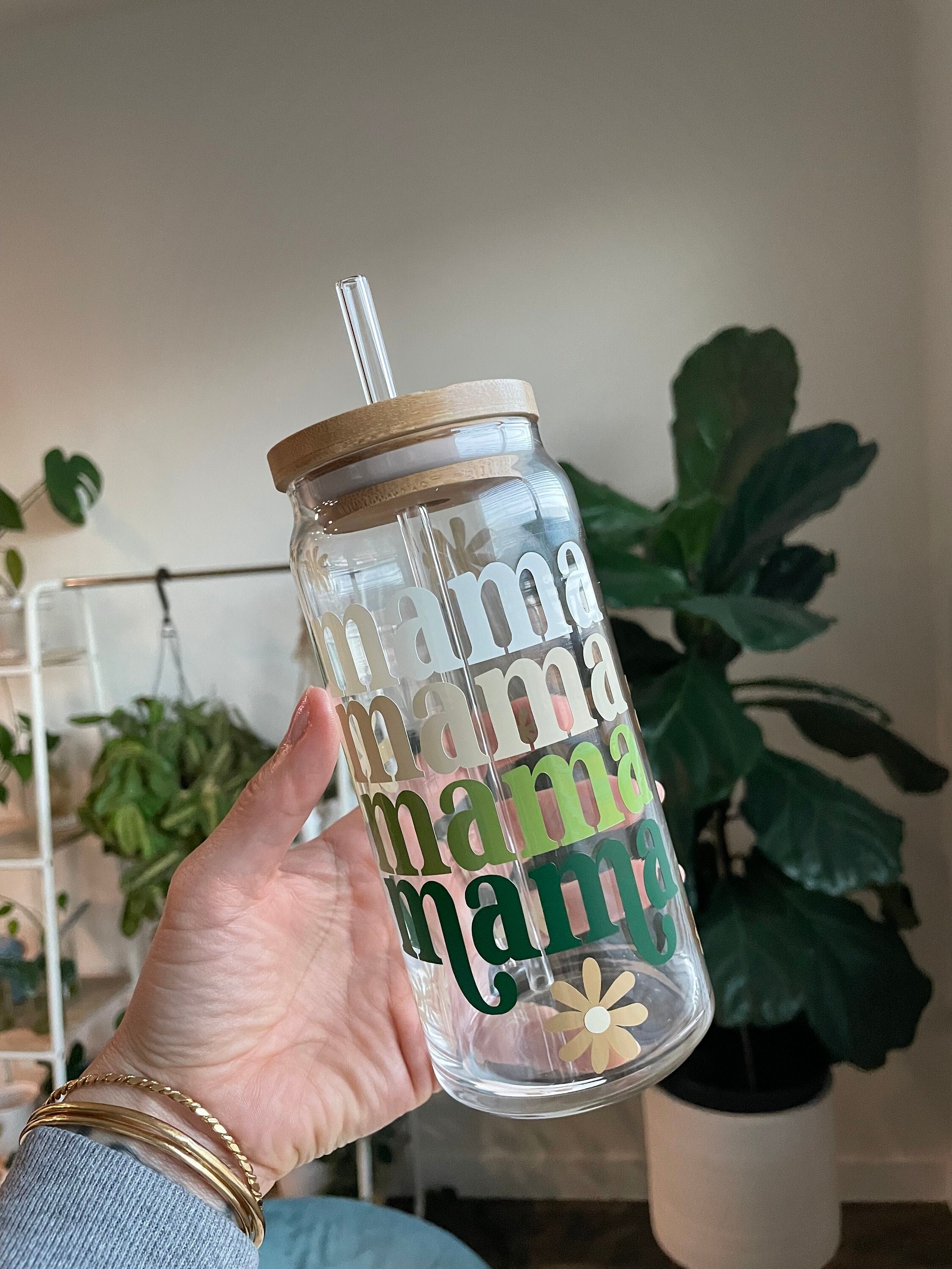 Mama Iced Coffee Glass, Mama Cup with Lid and Straw, Custom Mama Glass Cup, Coffee Cup for Mom, Glass Tumbler with Lid and Straw