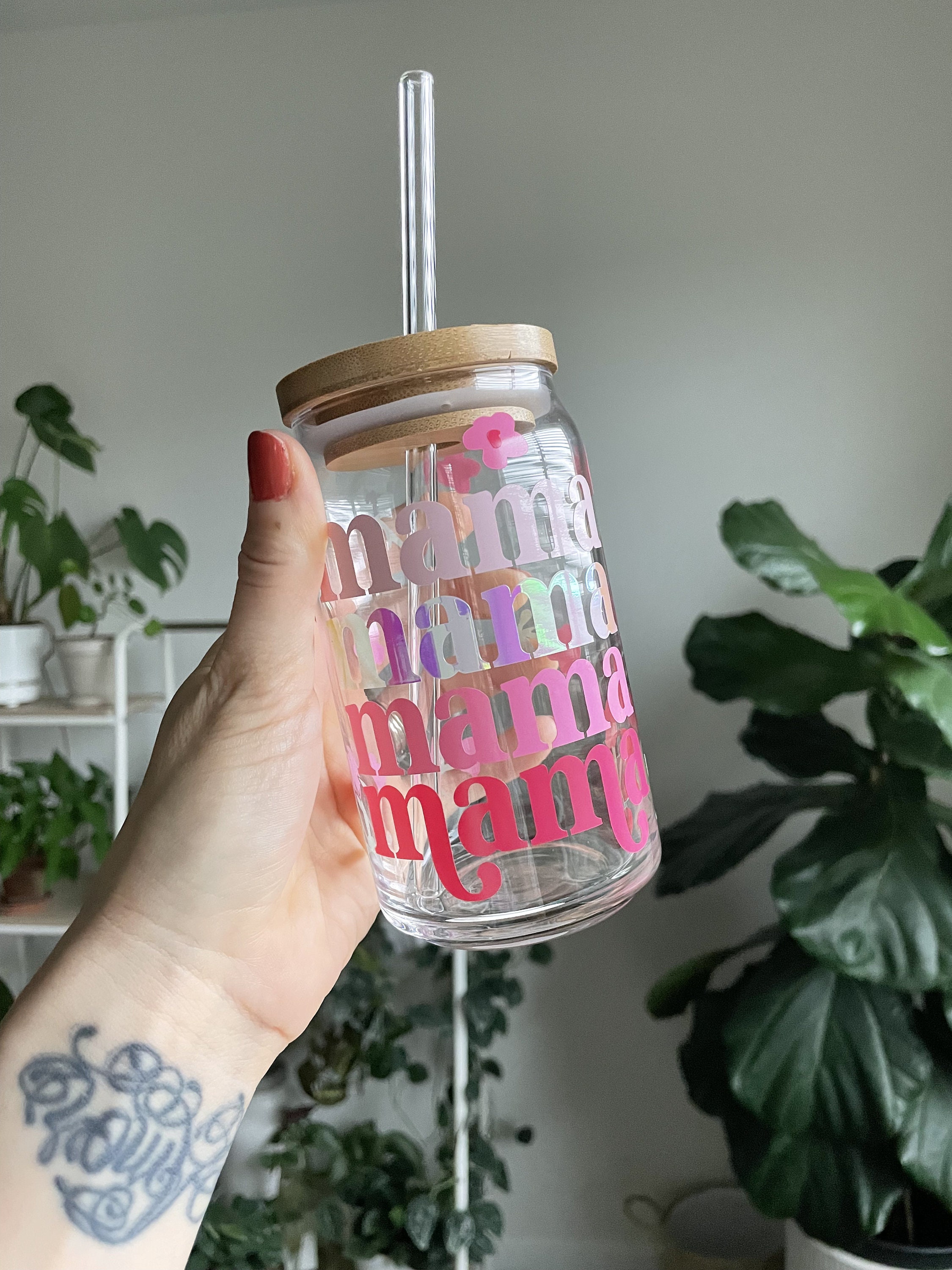 16oz Mama Cup with Lid and Straw, Pastel Glass Cup, Coffee Cup for Mom,  Aesthetic Can Glass, Daisy Cup, Gifts for Her, Gift for New Mom