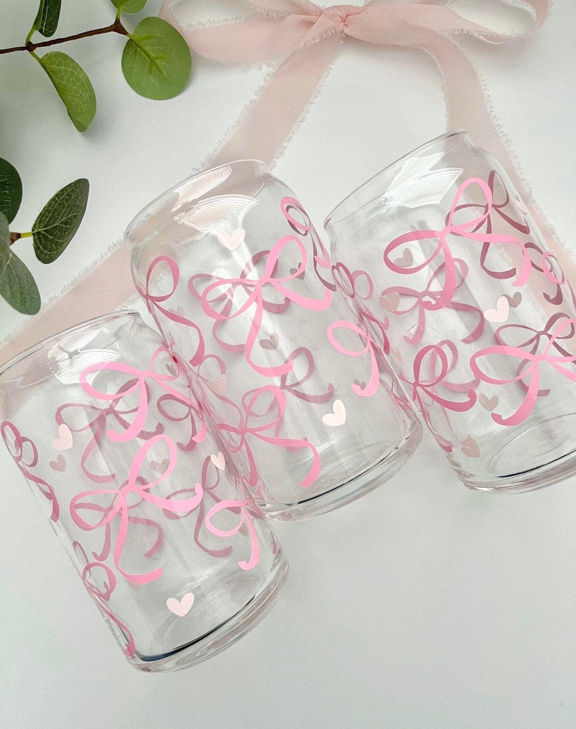 Bow Glass Cup / Pink Bow and Heart Glass / Hearts Glass Cup / Cute Coffee Cup / Valentines Day Cup / Bridesmaid Gift / Gifts for Her