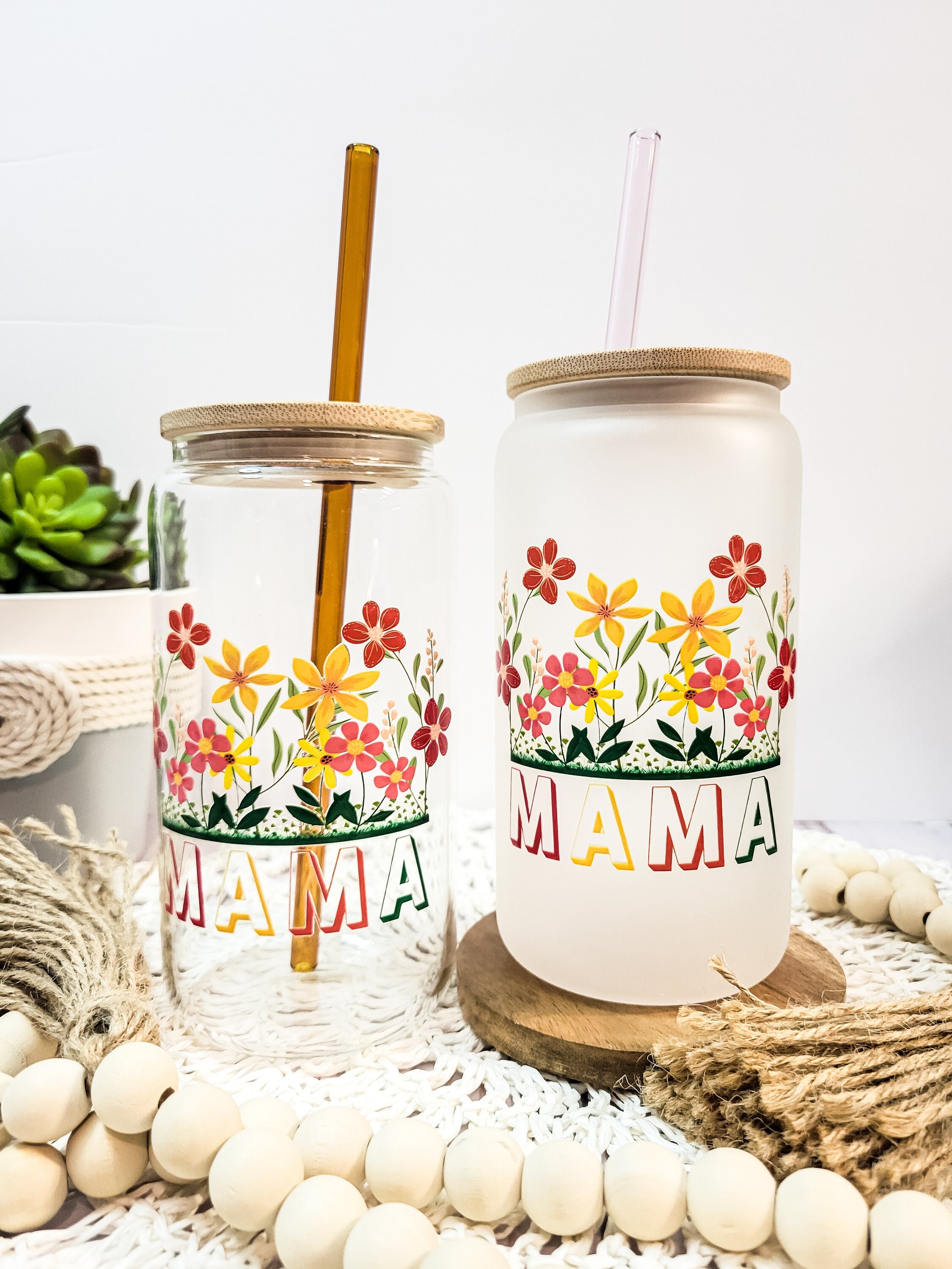 MAMA GLASS CUP, Mama Glass Tumbler, Floral Iced Coffee Cup with lid and straw, 16 oz Libbey Beer Can Glass, Gift for Mom, Flowers Glass Cup