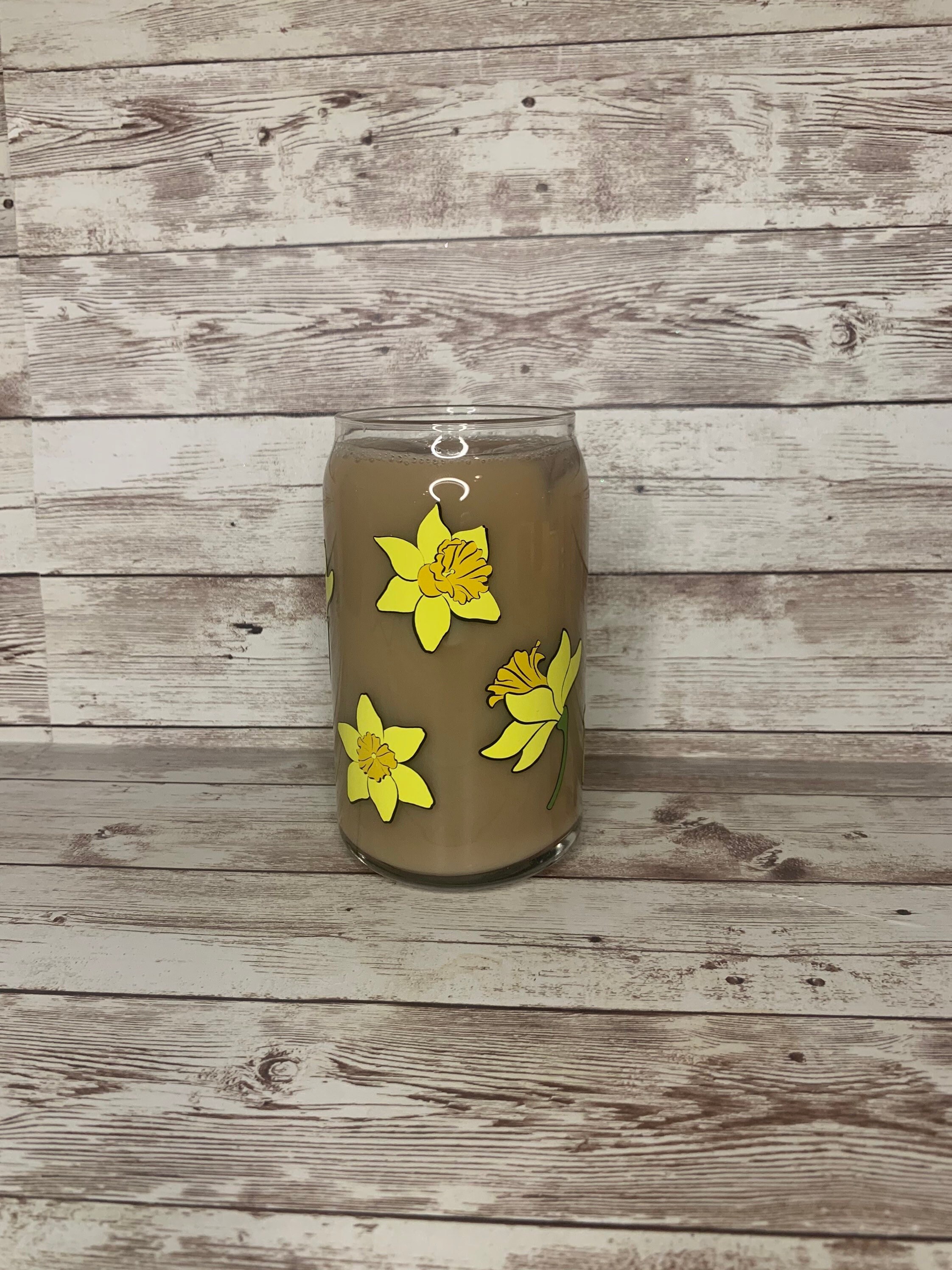 Spring Beer Can Glass / Daffodil Floral Glass Can / Springtime Blooming Cup / Iced Coffee Glass / Wildflower Cold Cup / Gift for Her