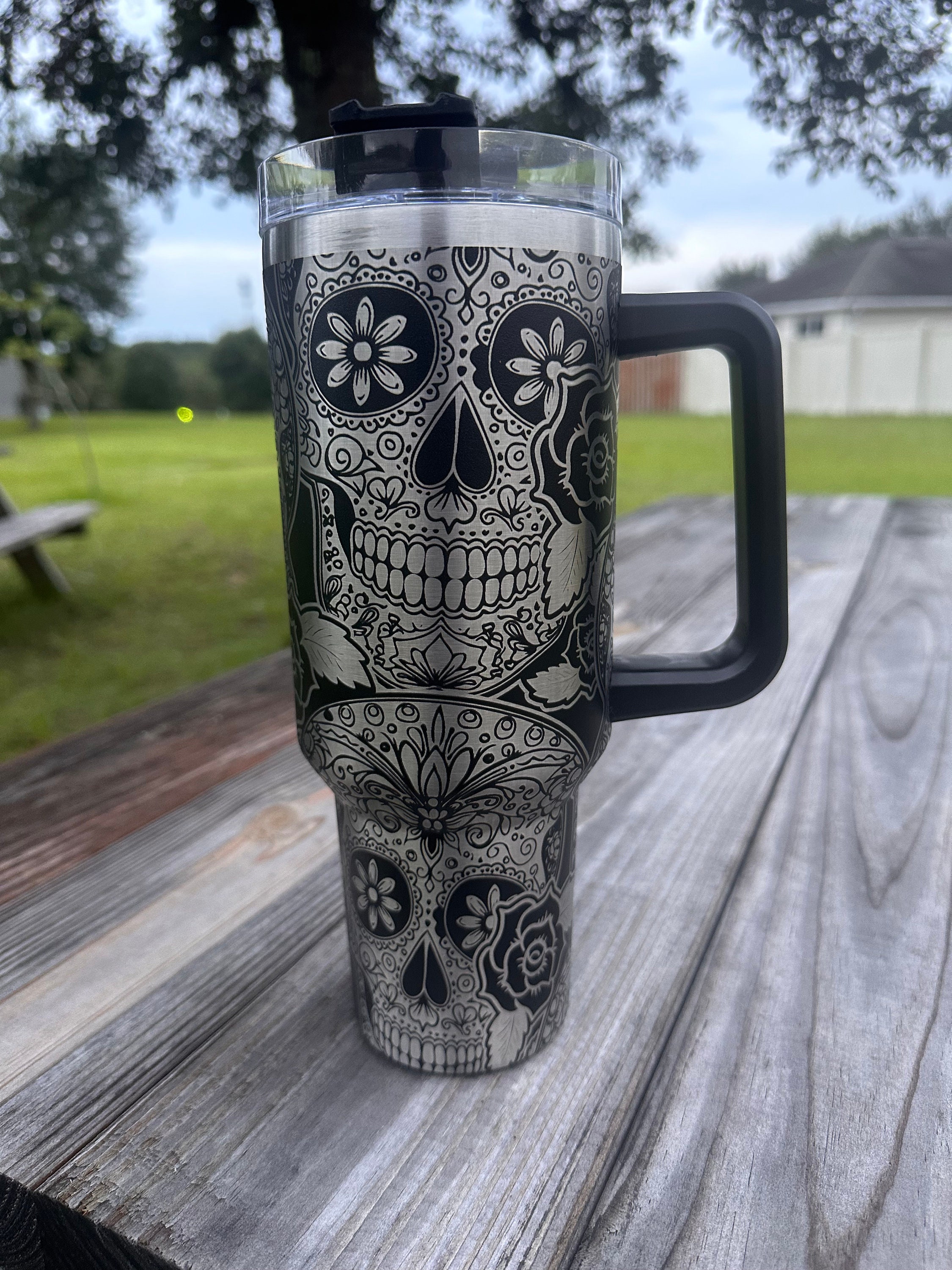 40oz Sugar Skull Tumbler