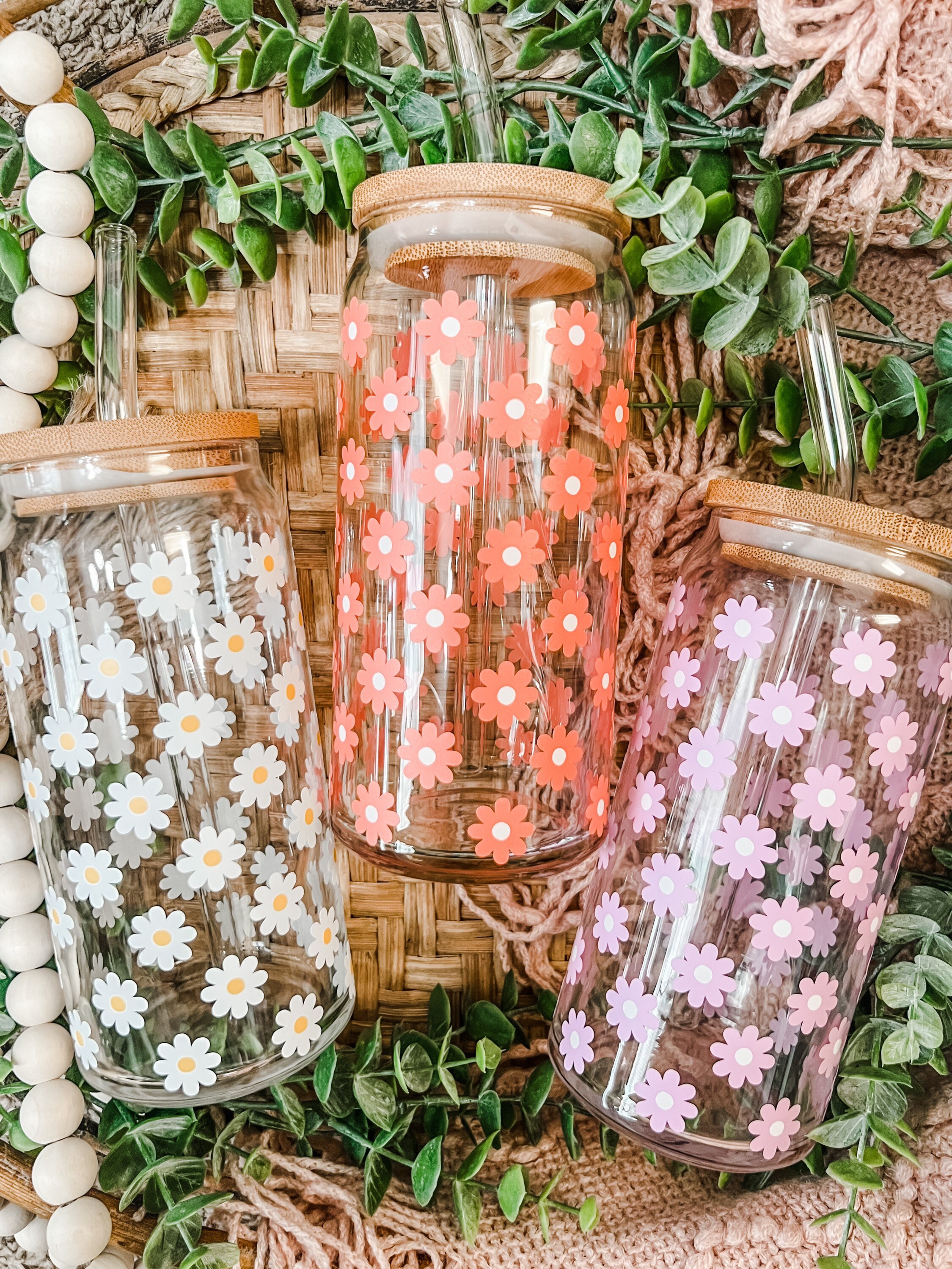 Daisy 20oz Glass Can | Flower Iced Coffee Cup | Daisies Beer Can Glass | Gift for Her | Floral Coffee Cup | 20oz Coffee Glass