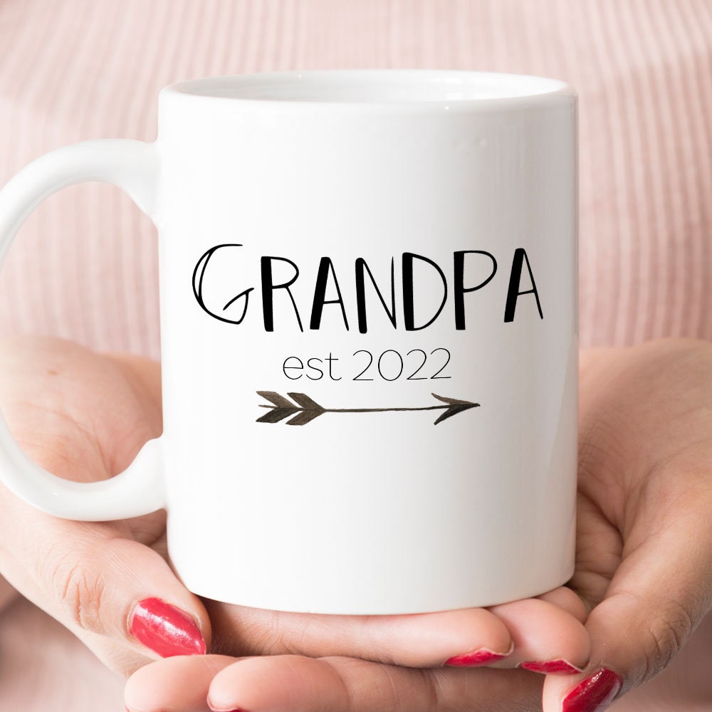 Grandpa mug, Gift for new Grandpa, Est 2021, 2022 (M384)