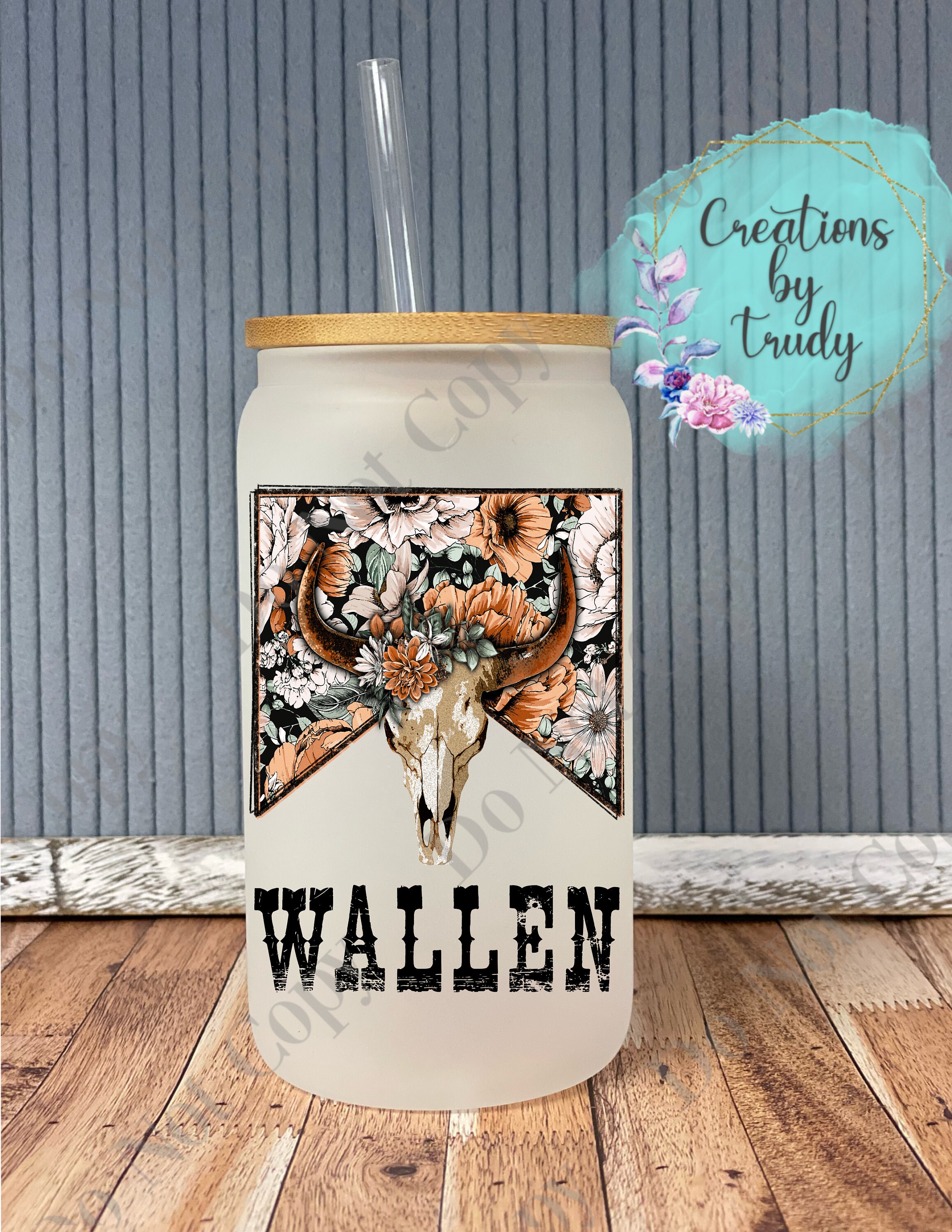 Floral country singer – frosted can shaped glass with lid and straw